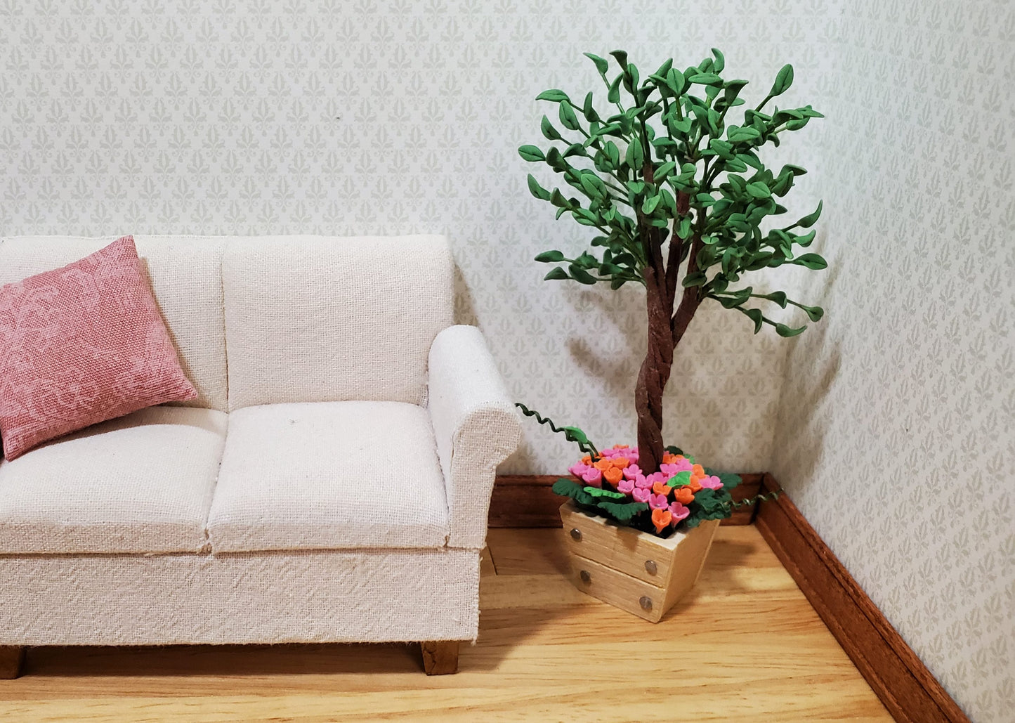 Dollhouse Large Ficus Tree in Square Wooden Flower Planter 1:12 Scale Miniature