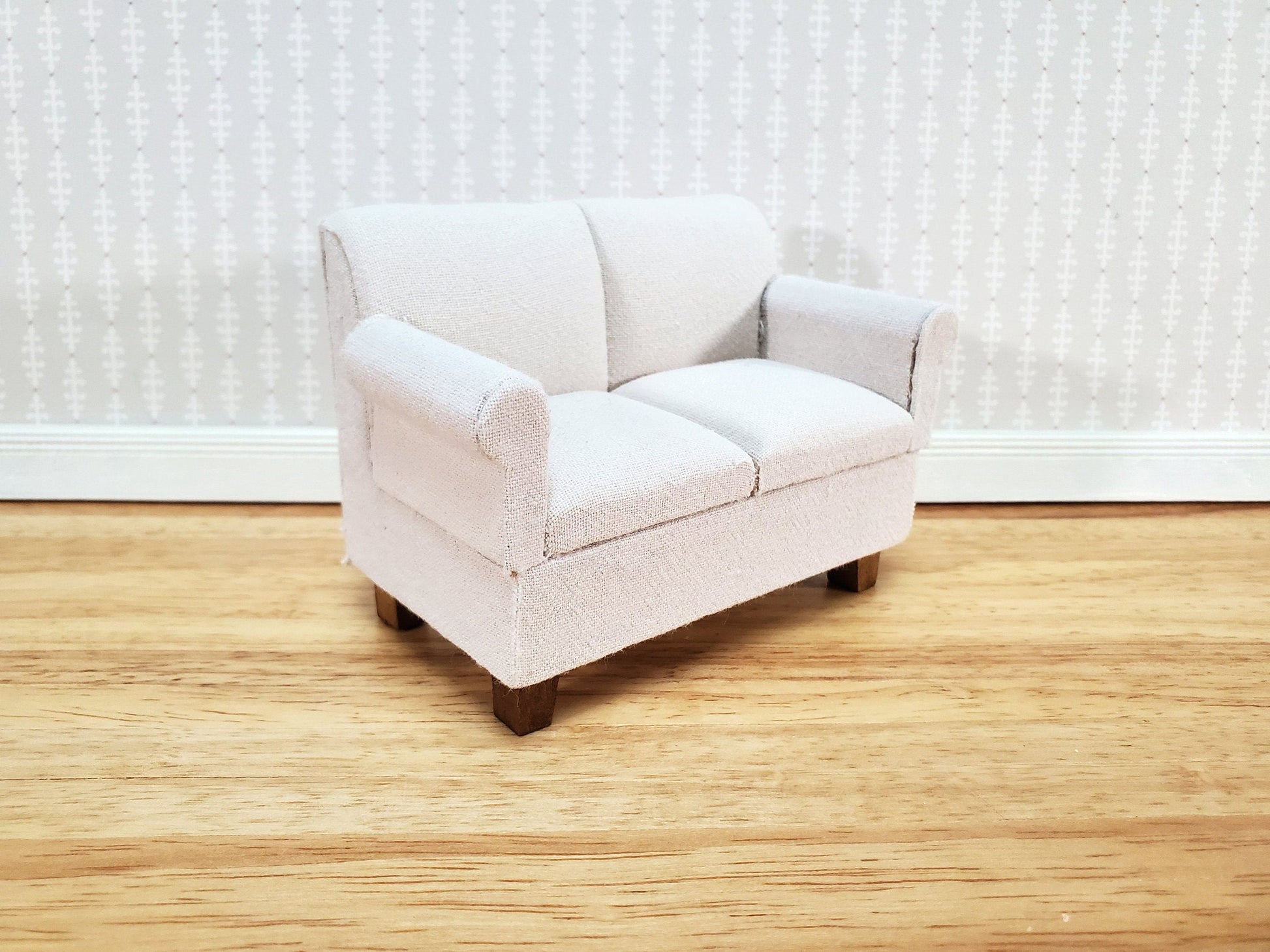 Dollhouse Modern Sofa Cream/Beige Couch Small 1:12 Scale Miniature Furniture