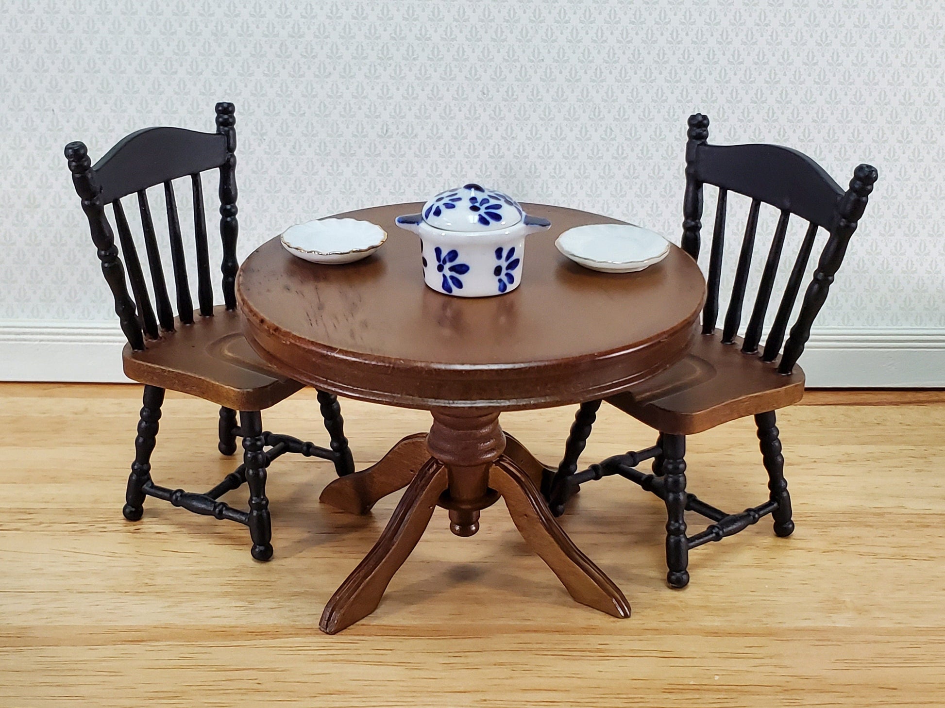 Dollhouse Table Round Pedestal Wood Walnut Finish 1:12 Scale Miniature Kitchen Dining Room