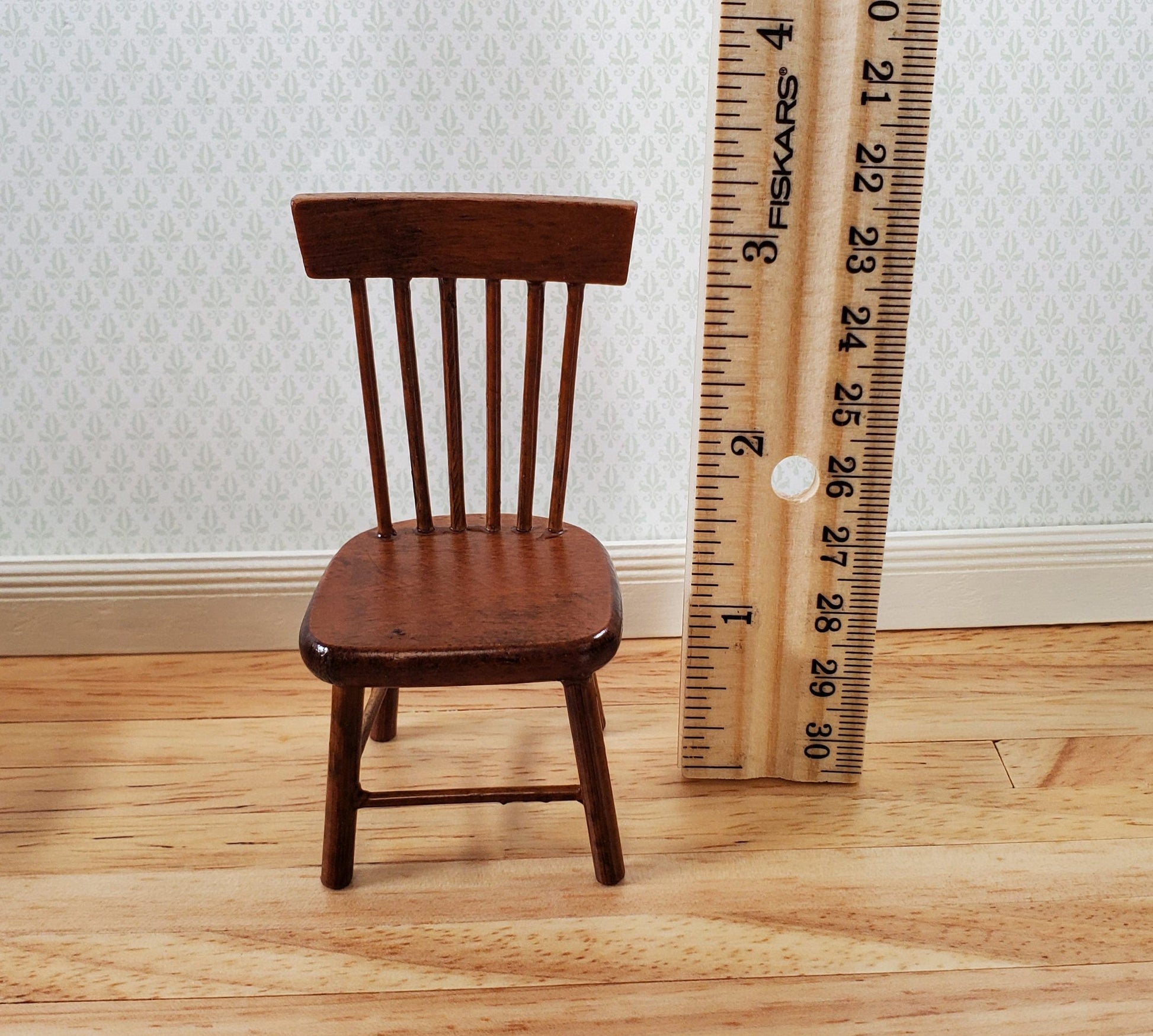 Dollhouse Kitchen Table with 4 Chairs Walnut Finish 1:12 Scale Miniature Furniture