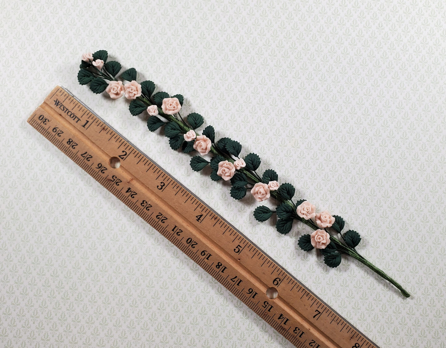 Dollhouse Cream Climbing Roses Vine 1:12 Scale Miniature Garden Flowers