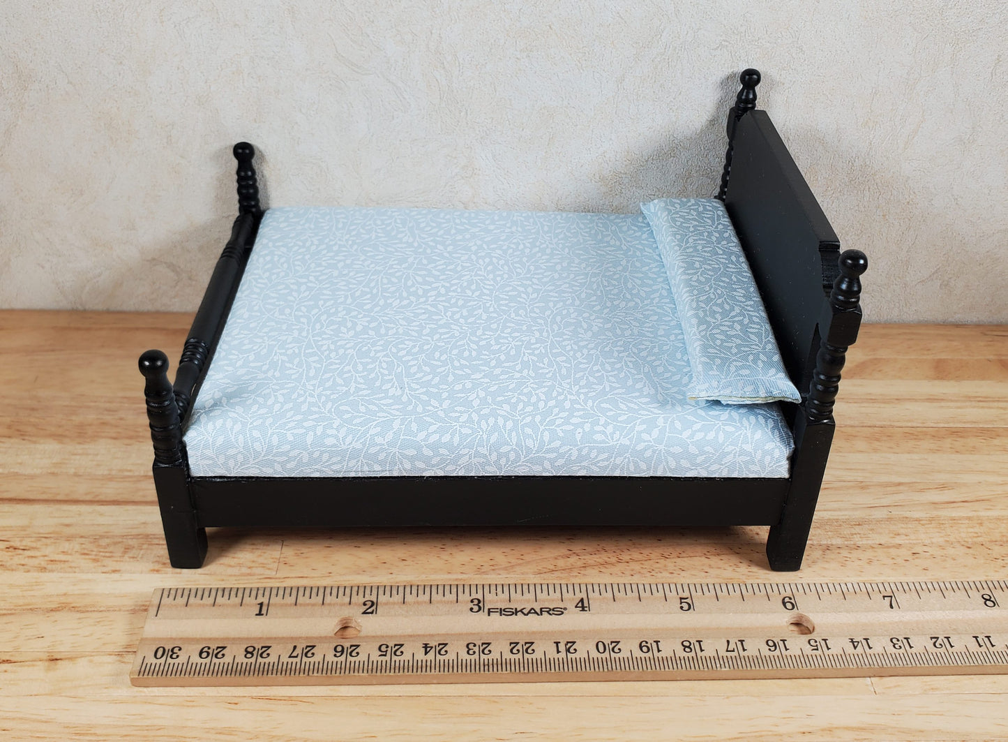 Dollhouse Double Bed Black 1:12 Scale Miniature Wood Furniture
