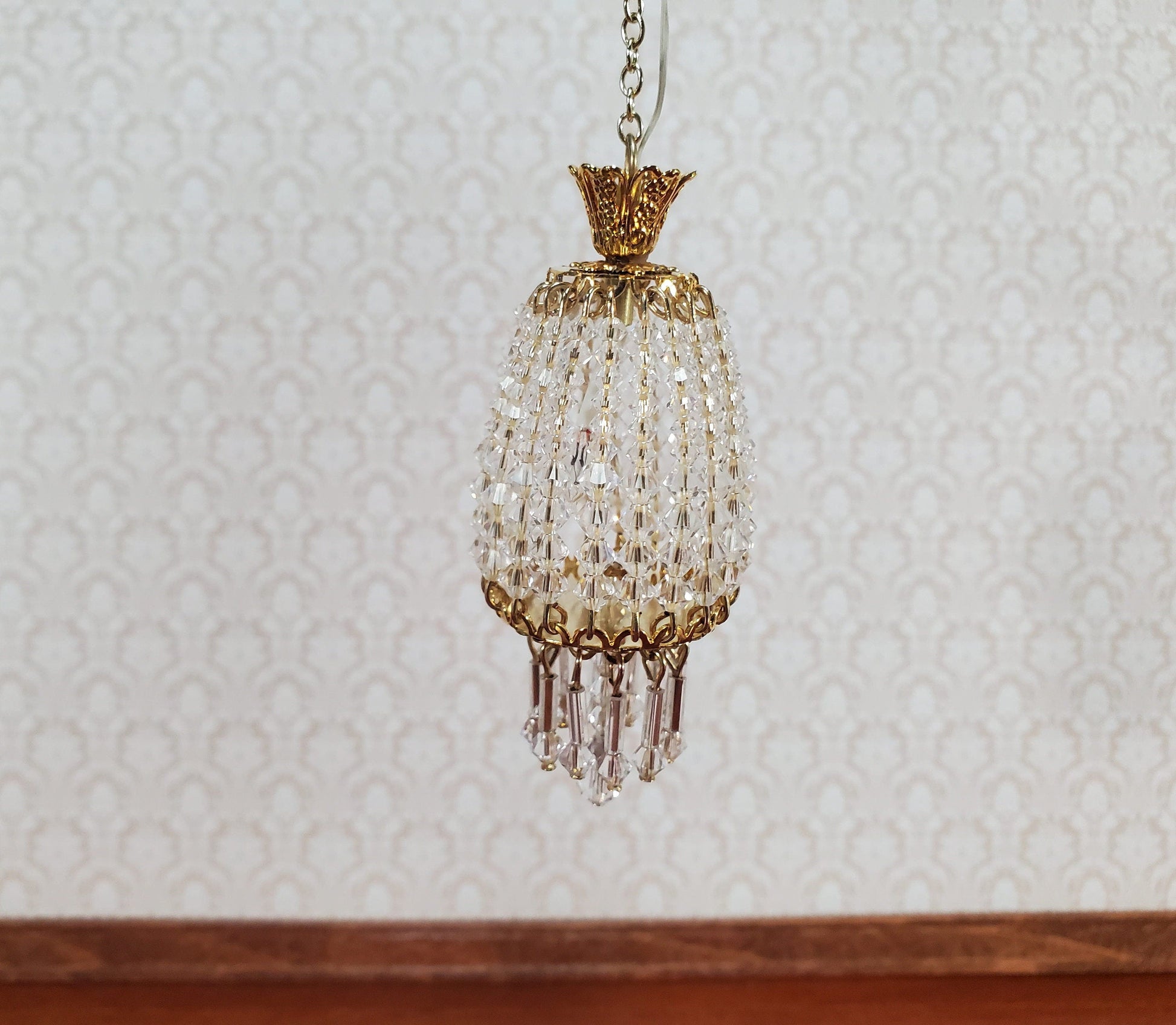 Dollhouse Parlor Chandelier Light Real Glass Crystals 12 Volt 1:12 Scale Miniature