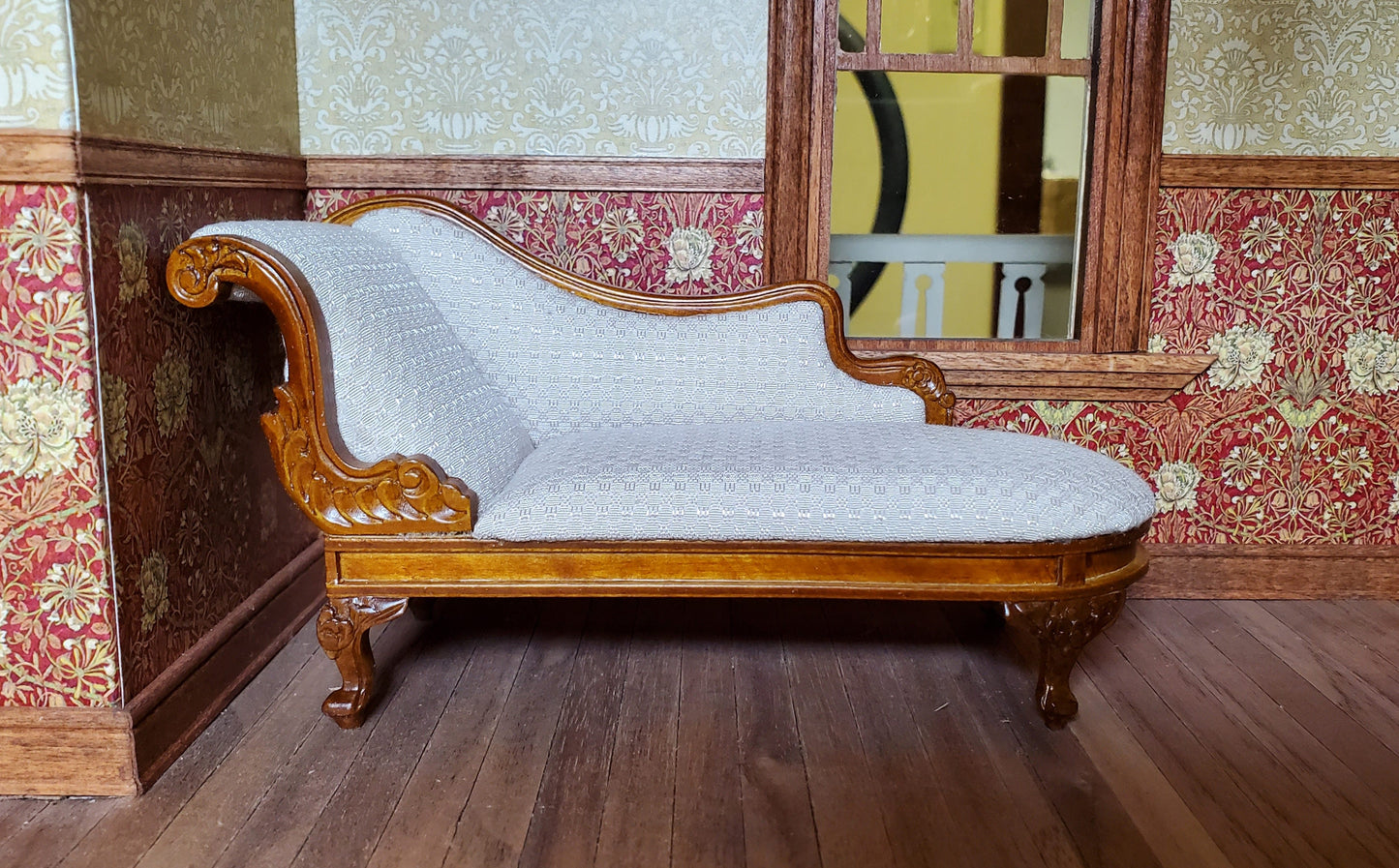 JBM Dollhouse Chase Lounge Sofa French Victorian1:12 Miniature Furniture Couch
