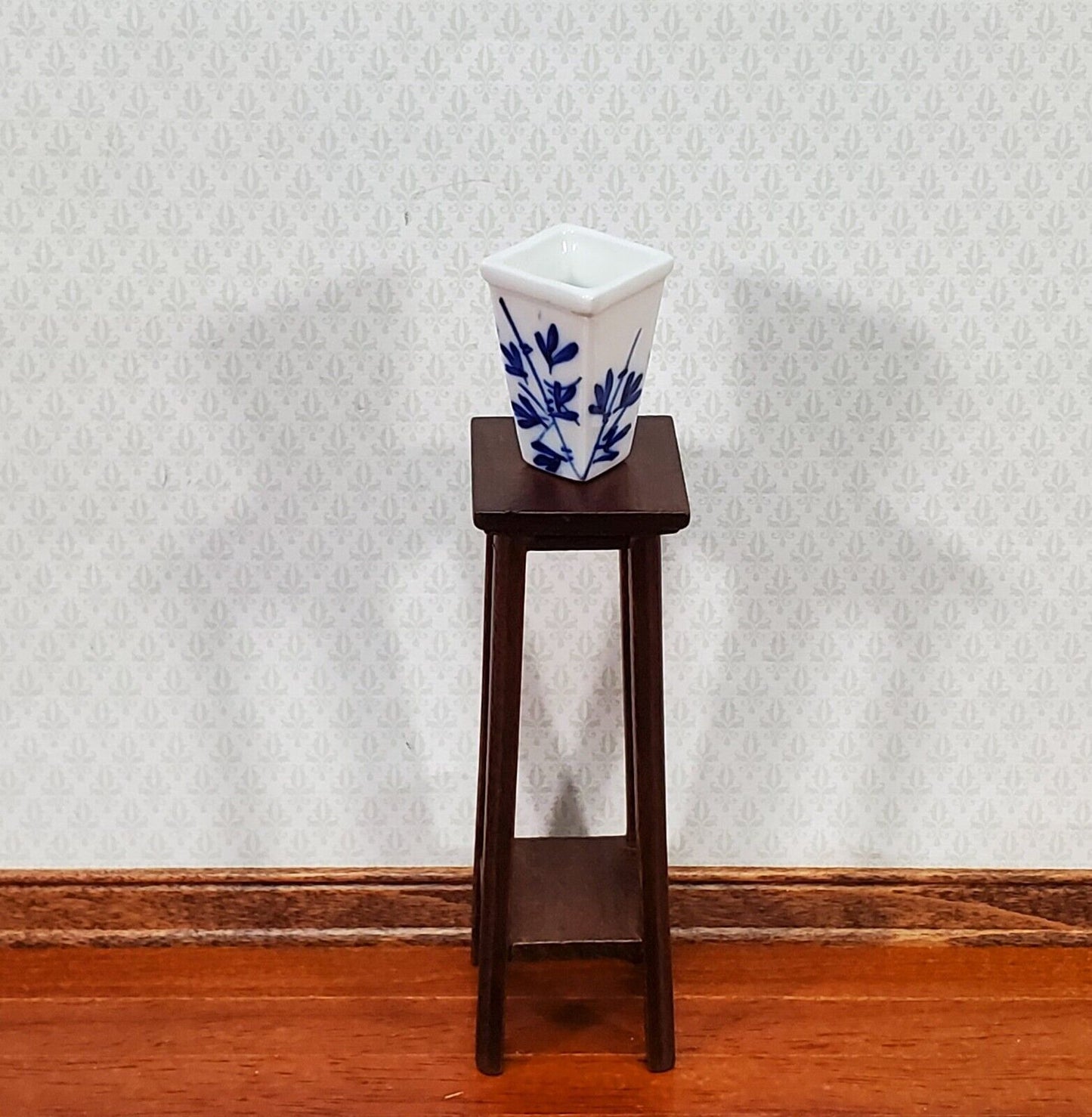 Dollhouse Blue & White Decorative Vase for Flowers Square 1:12 Scale Miniature