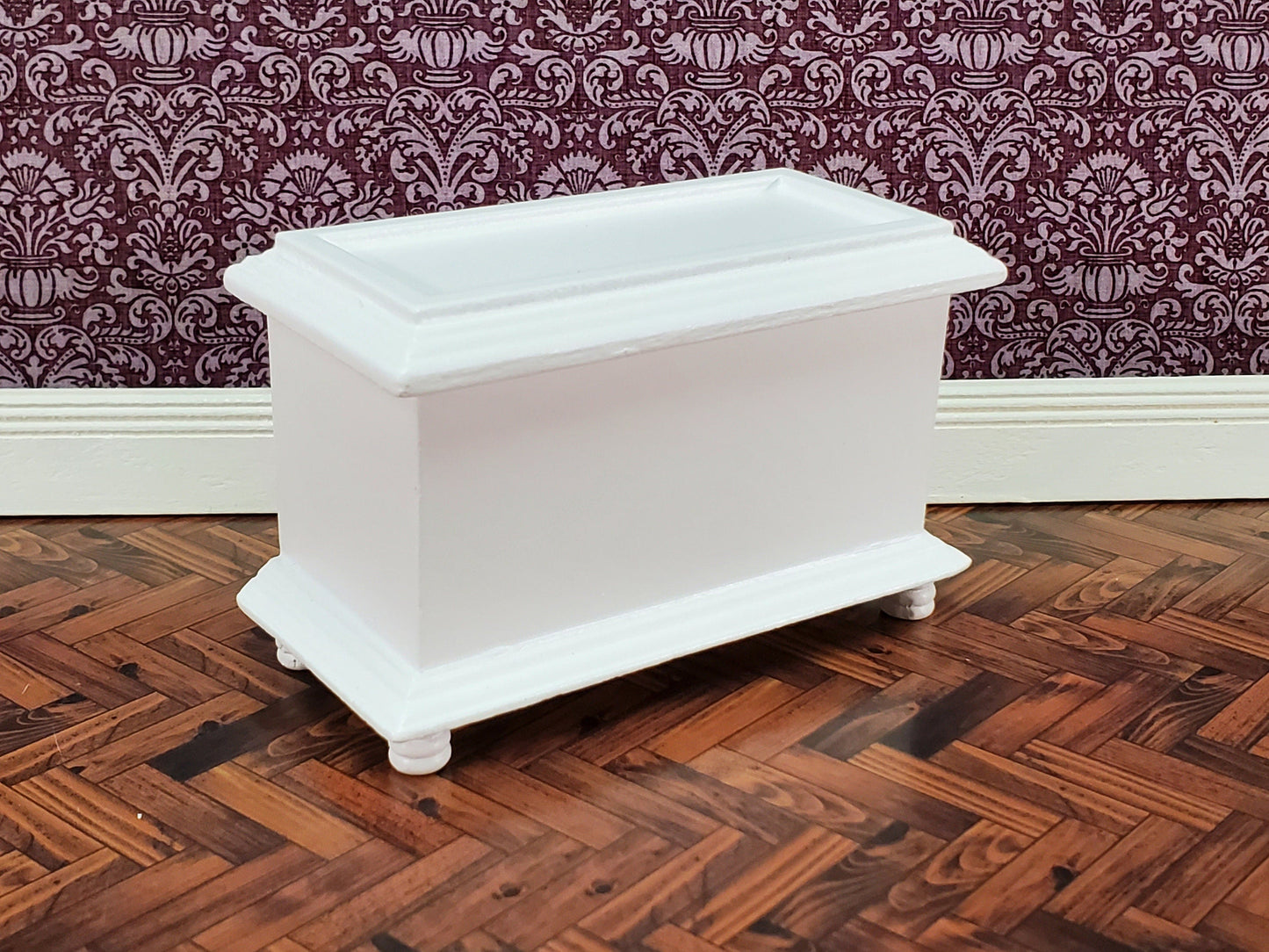 Dollhouse Wood Blanket Trunk or Toy Chest White Finish 1:12 Scale Miniature Furniture