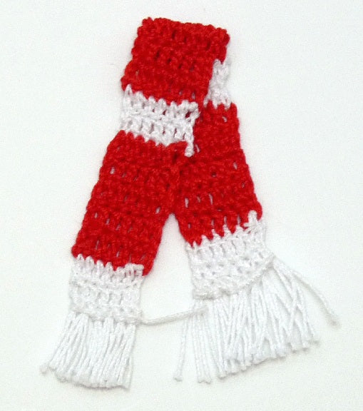 Dollhouse Handknitted Scarf Red with White 1:12 Scale Miniature