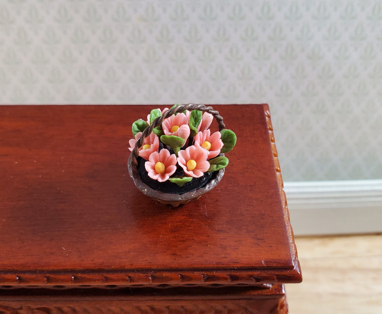 Dollhouse Pink Daisies in a Small Basket 1:12 Scale Miniature Flowers by Falcon