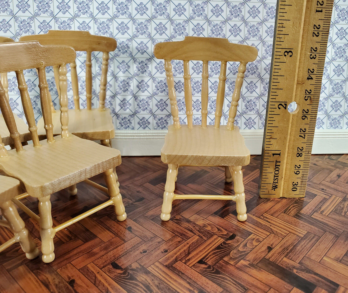 Dollhouse Kitchen Chairs Spindle Back Set of 6 Light Oak 1:12 Scale Miniature Furniture