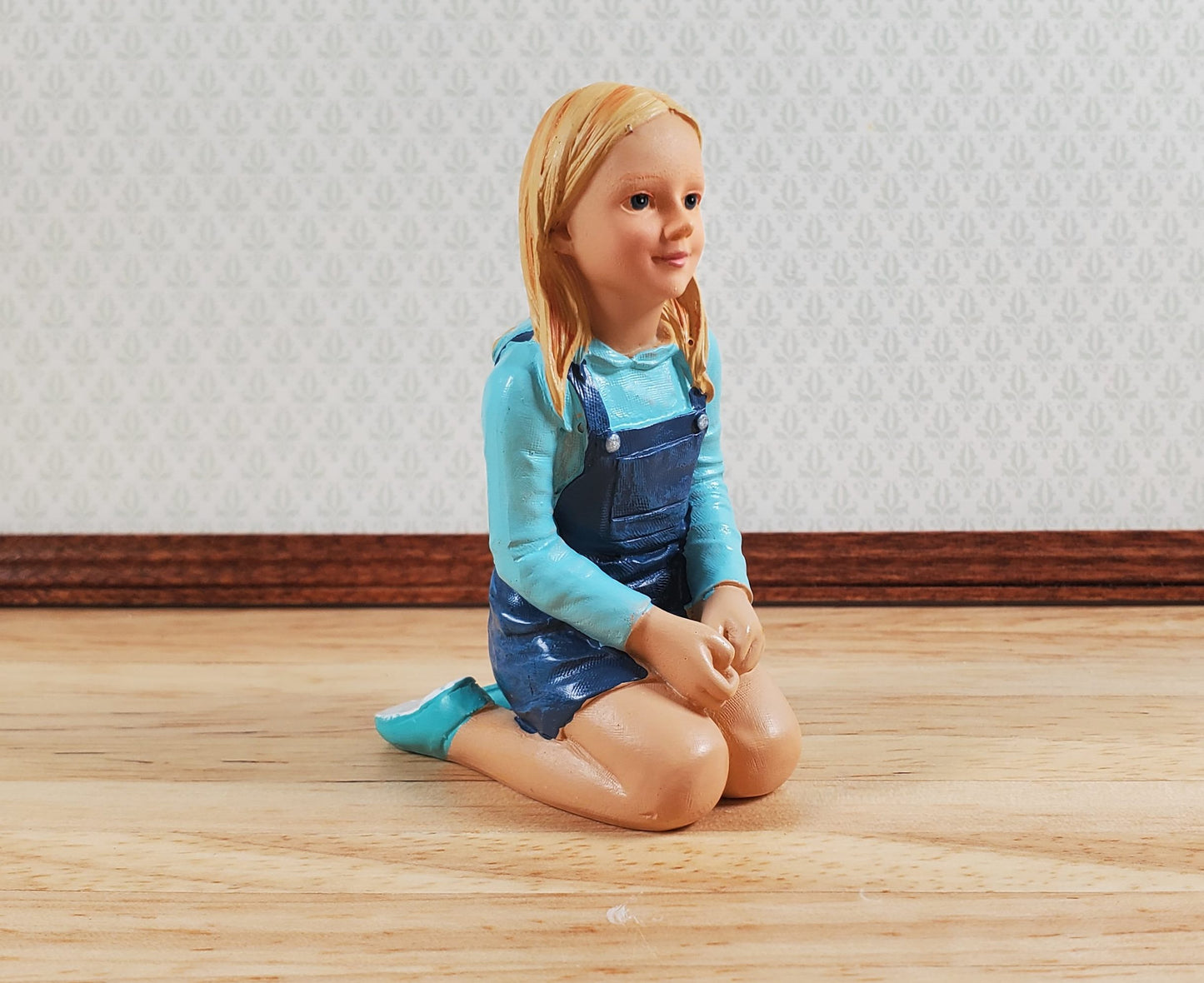 Modern Dollhouse Doll Young Girl Daughter Sitting on Knees 1:12 Scale "Jessie"