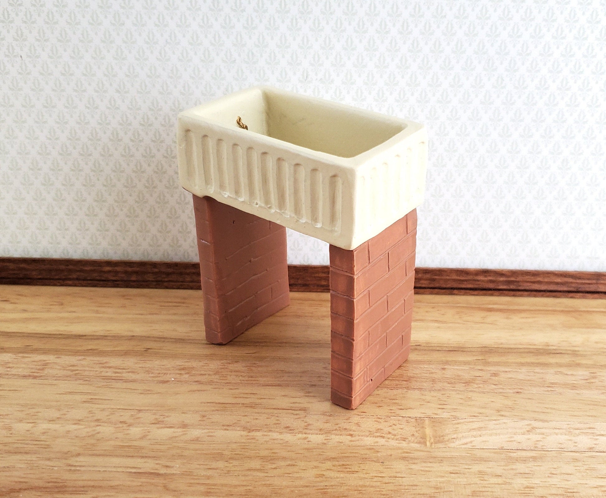 Dollhouse Scullery Utility Sink Vintage Style Resin 1:12 Scale