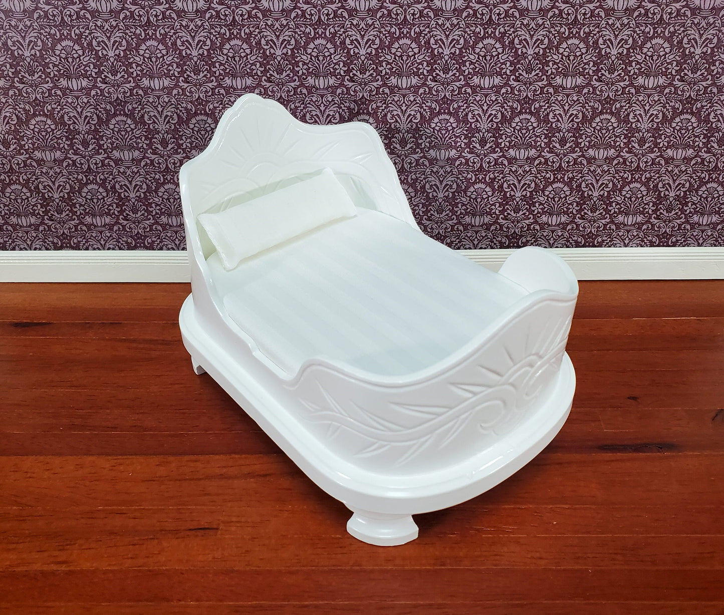 Dollhouse "Belter" Curved Bed White Finish Large 1:12 Scale Miniature Furniture