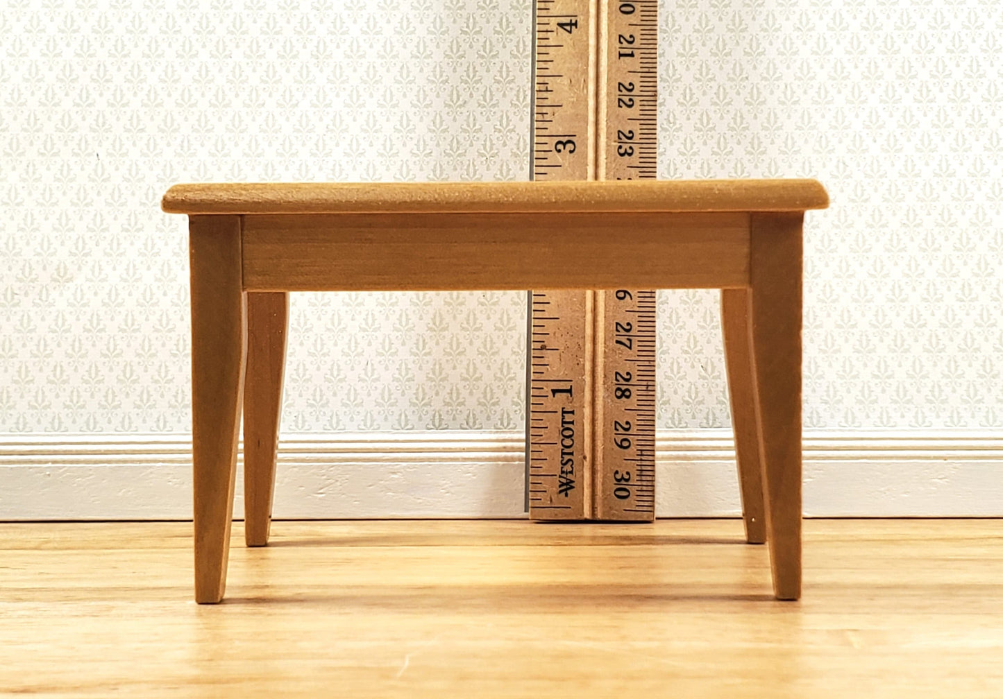 Dollhouse Small Table Kitchen Dining Room Light Oak 1:12 Scale Miniature