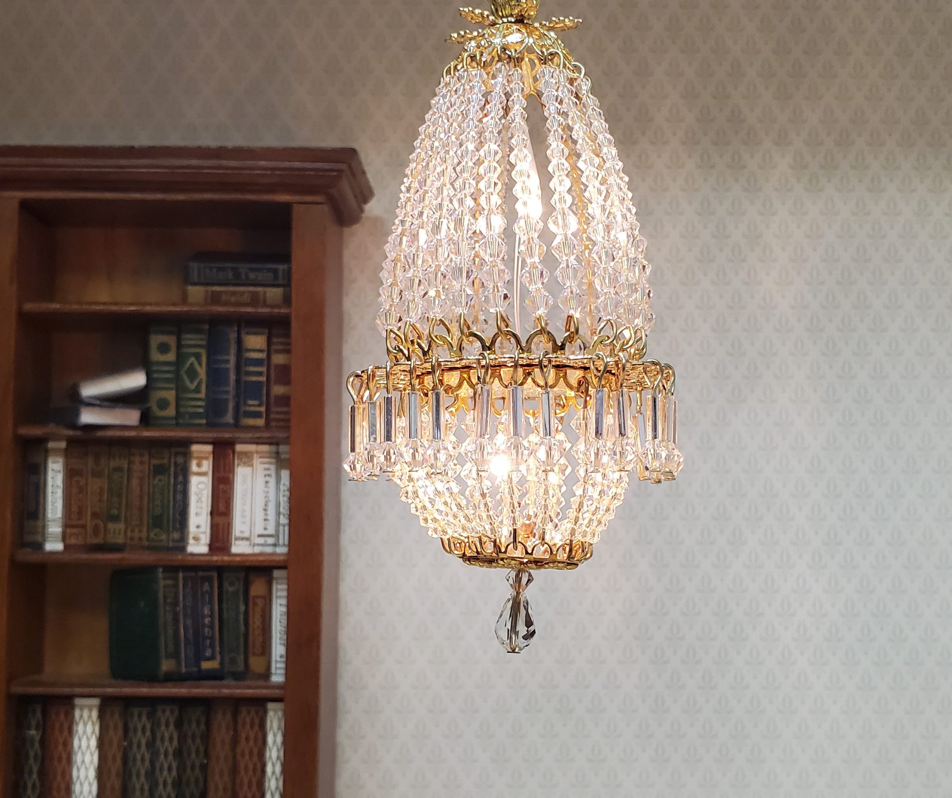 Dollhouse Crystal Chandelier "Daphne Deluxe II" Real Glass 12 Volt 1:12 Scale