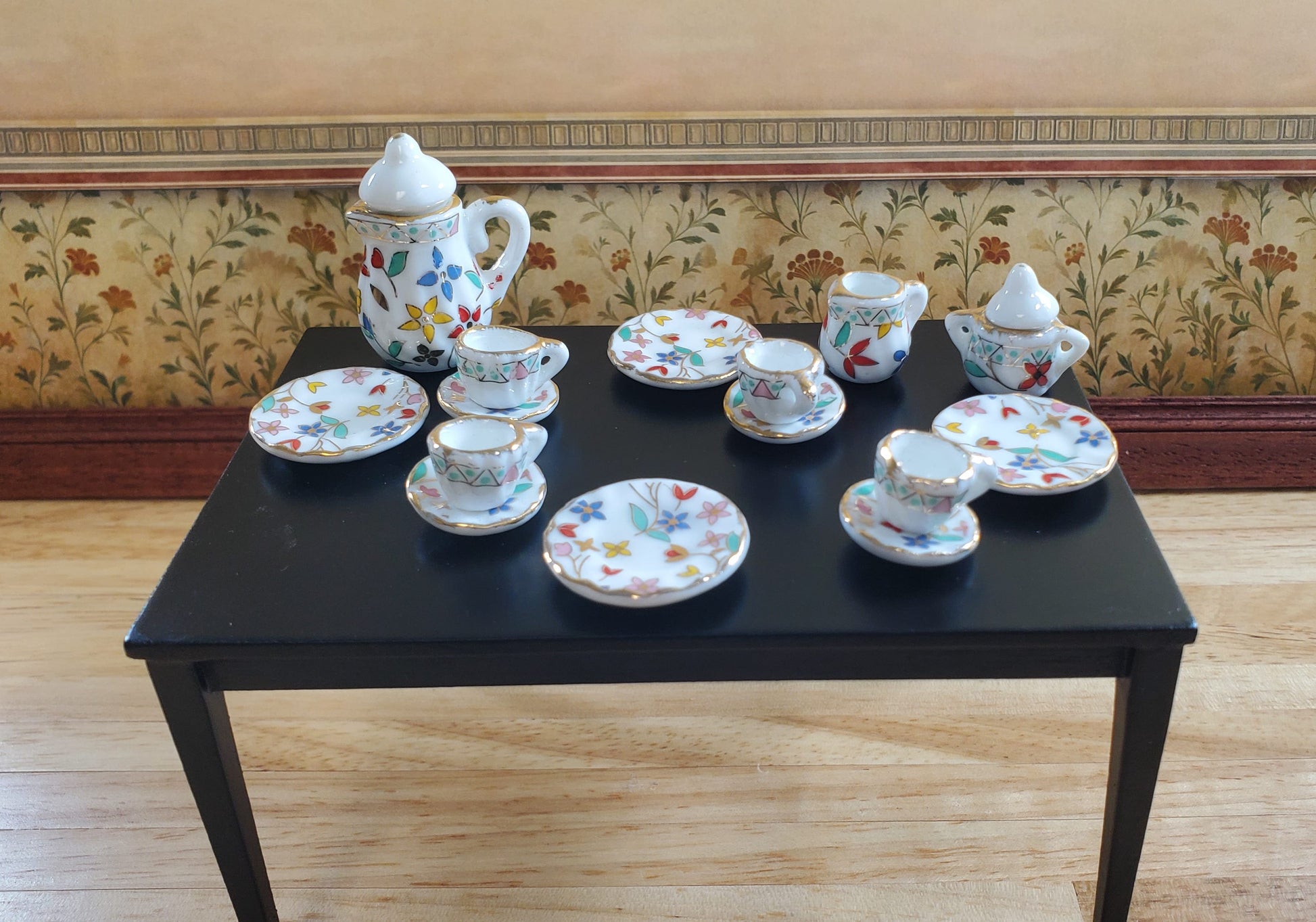 Dollhouse Dishes Plates Coffee Cup Spring Flowers Ceramic 1:12 Scale Miniature