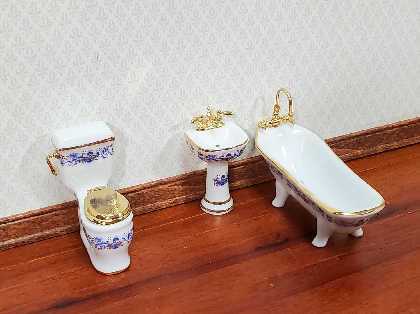 Dollhouse HALF SCALE Bathroom Set Reutter Porcelain Tub Toilet Sink 1:24 Miniatures Blue & Gold