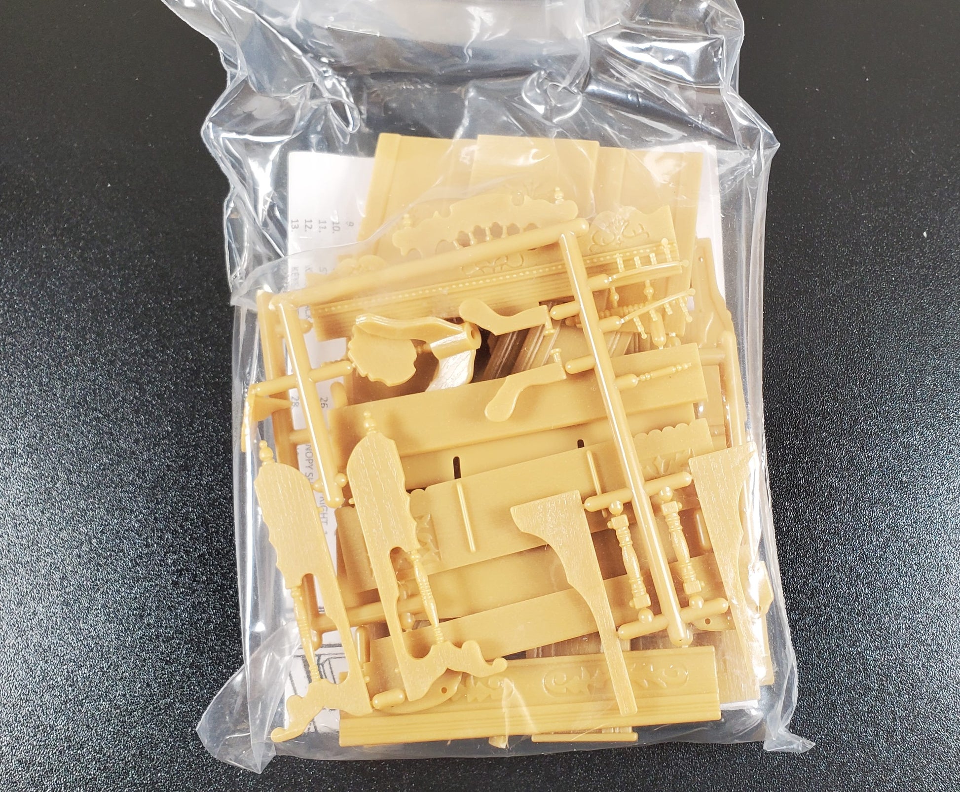 Dollhouse Chrysnbon Pump Organ KIT with Seat Plastic 1:12 Scale Miniature