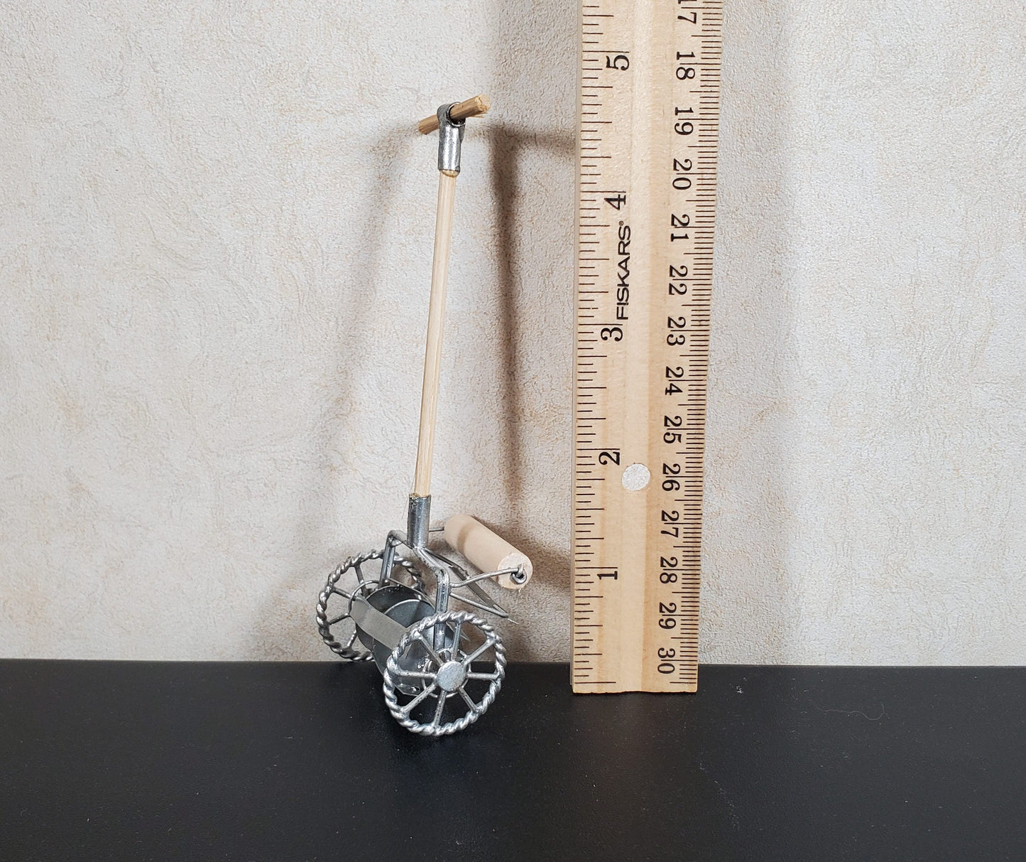 Dollhouse Push Lawn Mower for the Garden or Yard Metal 1:12 Scale Miniature