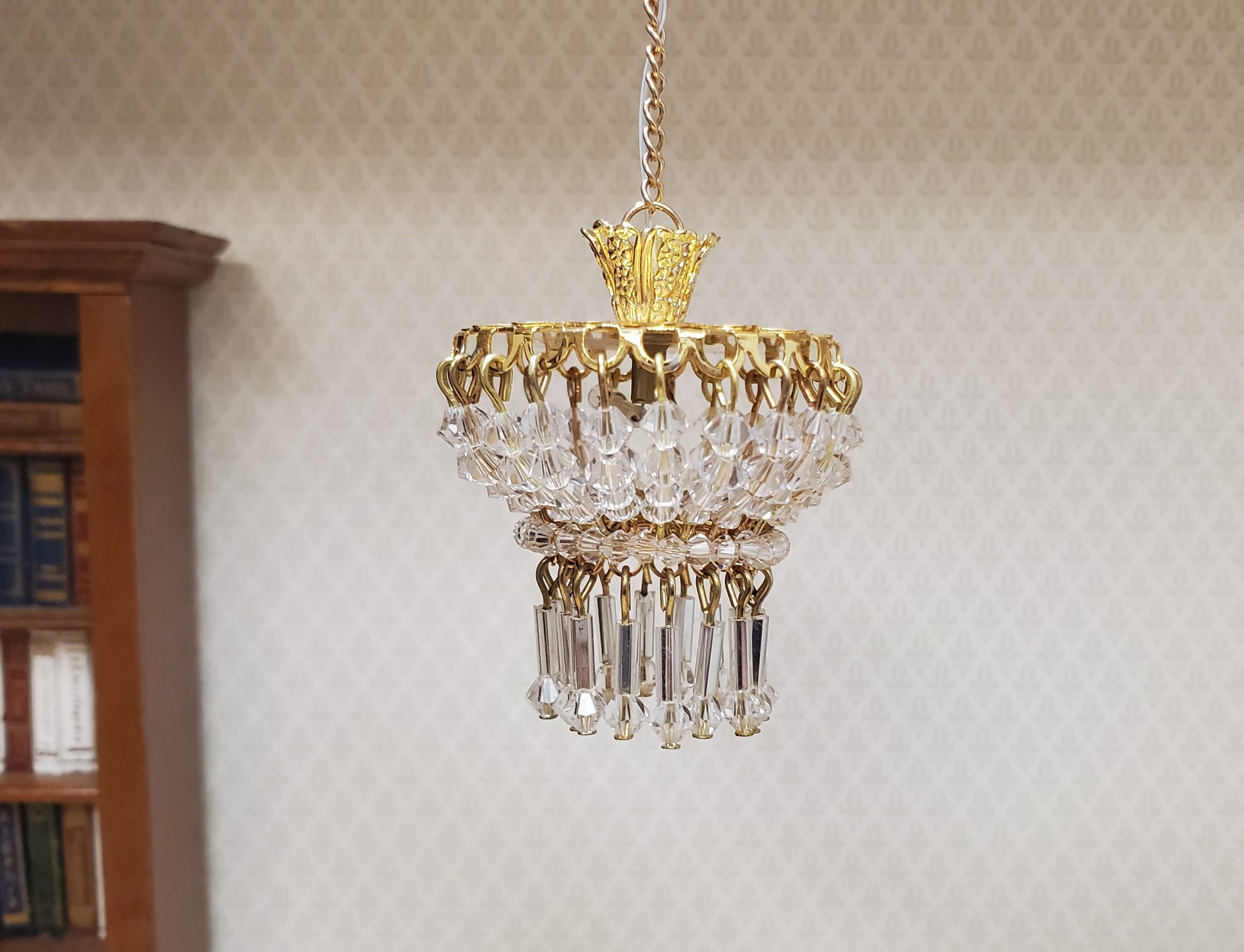 Dollhouse Low Profile Crystal Ceiling Light Deluxe Real Glass 12 Volt 1:12 Scale