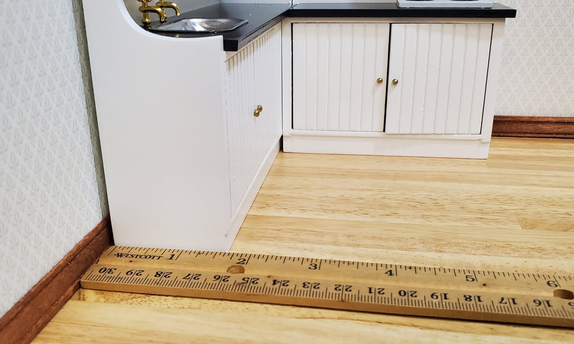 Dollhouse Corner Kitchen Set WHITE Sink Stove Top Cabinets 1:12 Scale Miniature