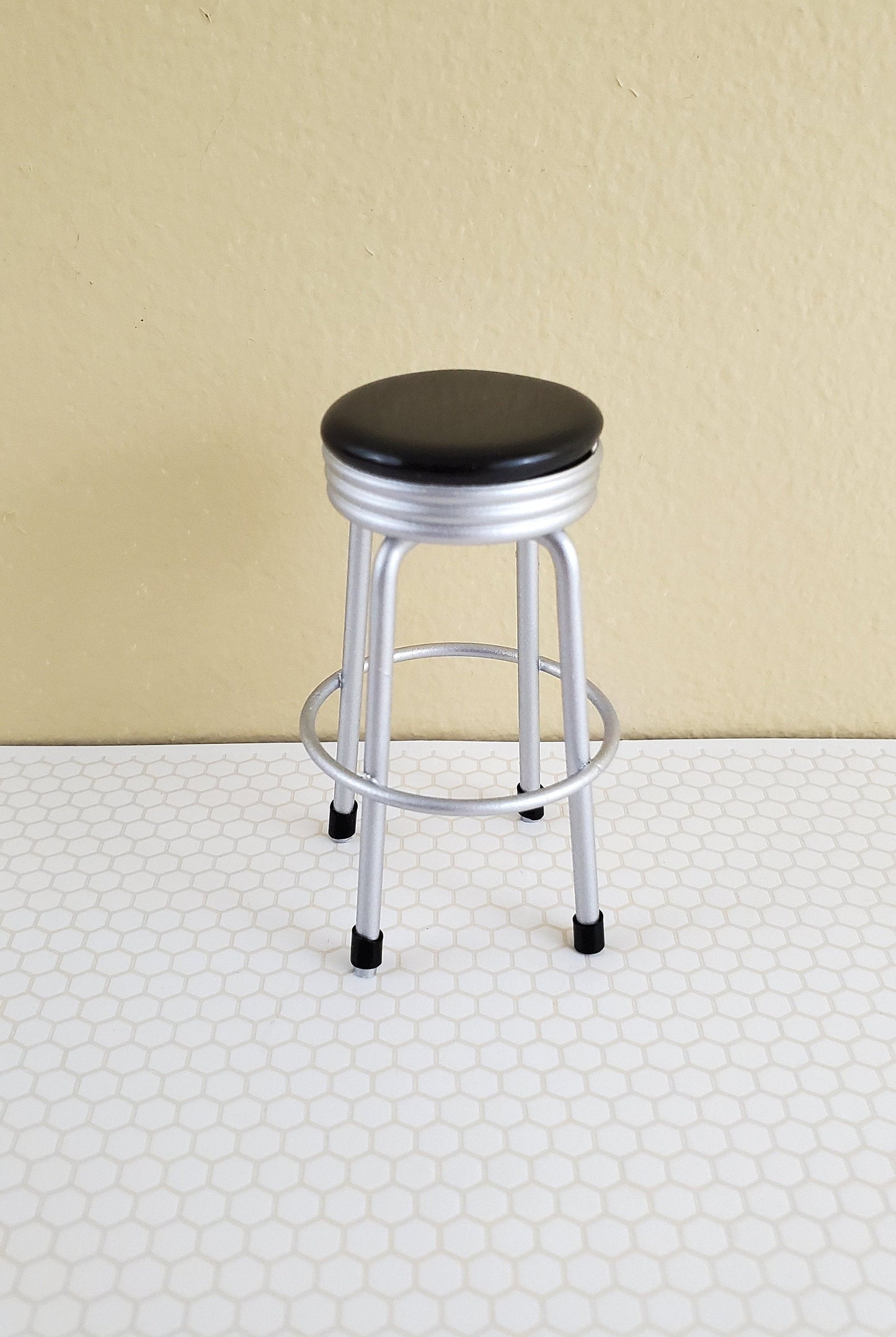 Dollhouse Miniatures 1950s Style Kitchen Stool Black 1:12 Scale Miniature Furniture