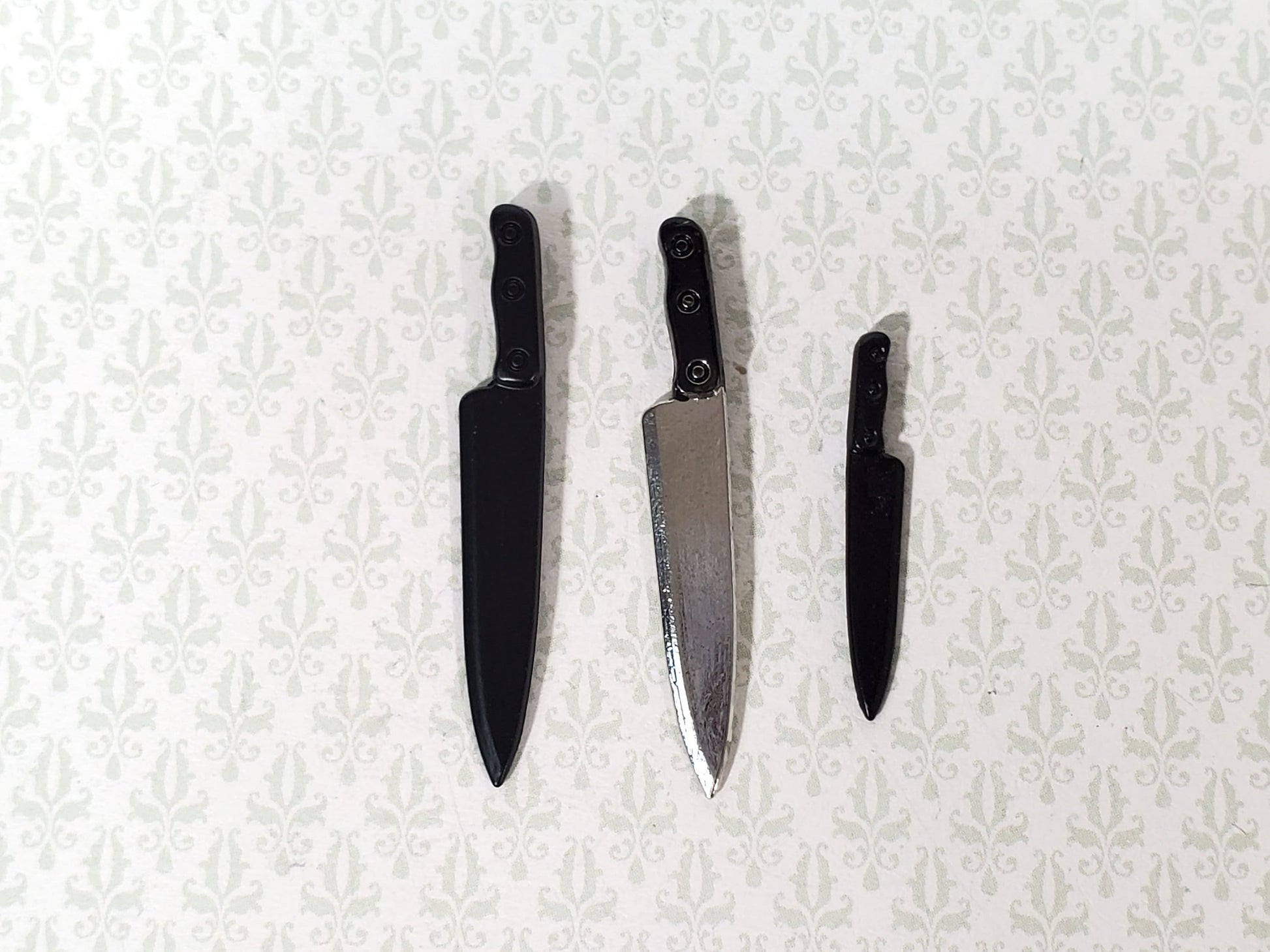Dollhouse Knife Set Large 3 Pieces Metal Knives 1:12 Scale Miniature