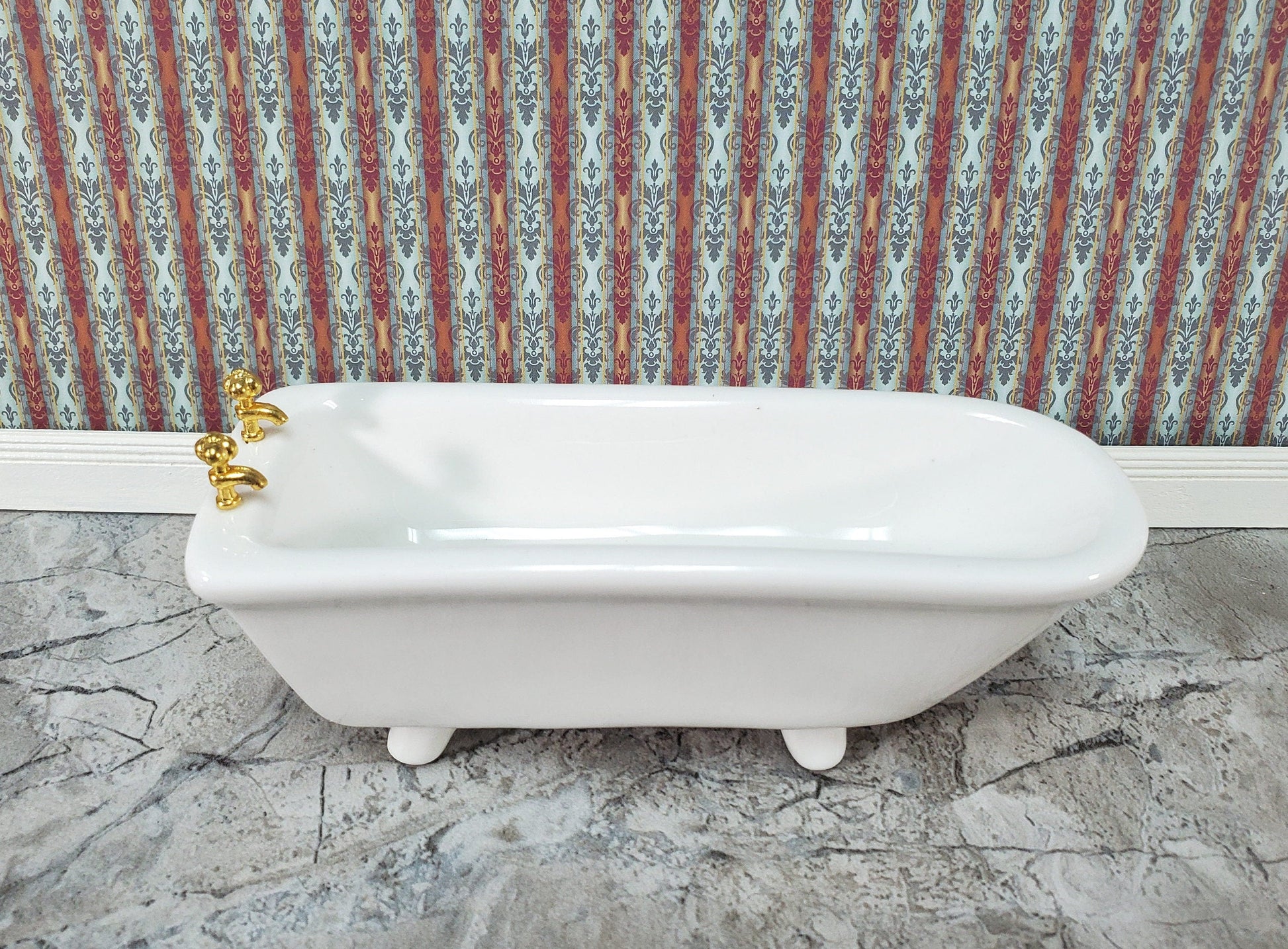 Dollhouse Bathtub Gold Faucets White Ceramic 1:12 Scale Miniature Bathroom Tub