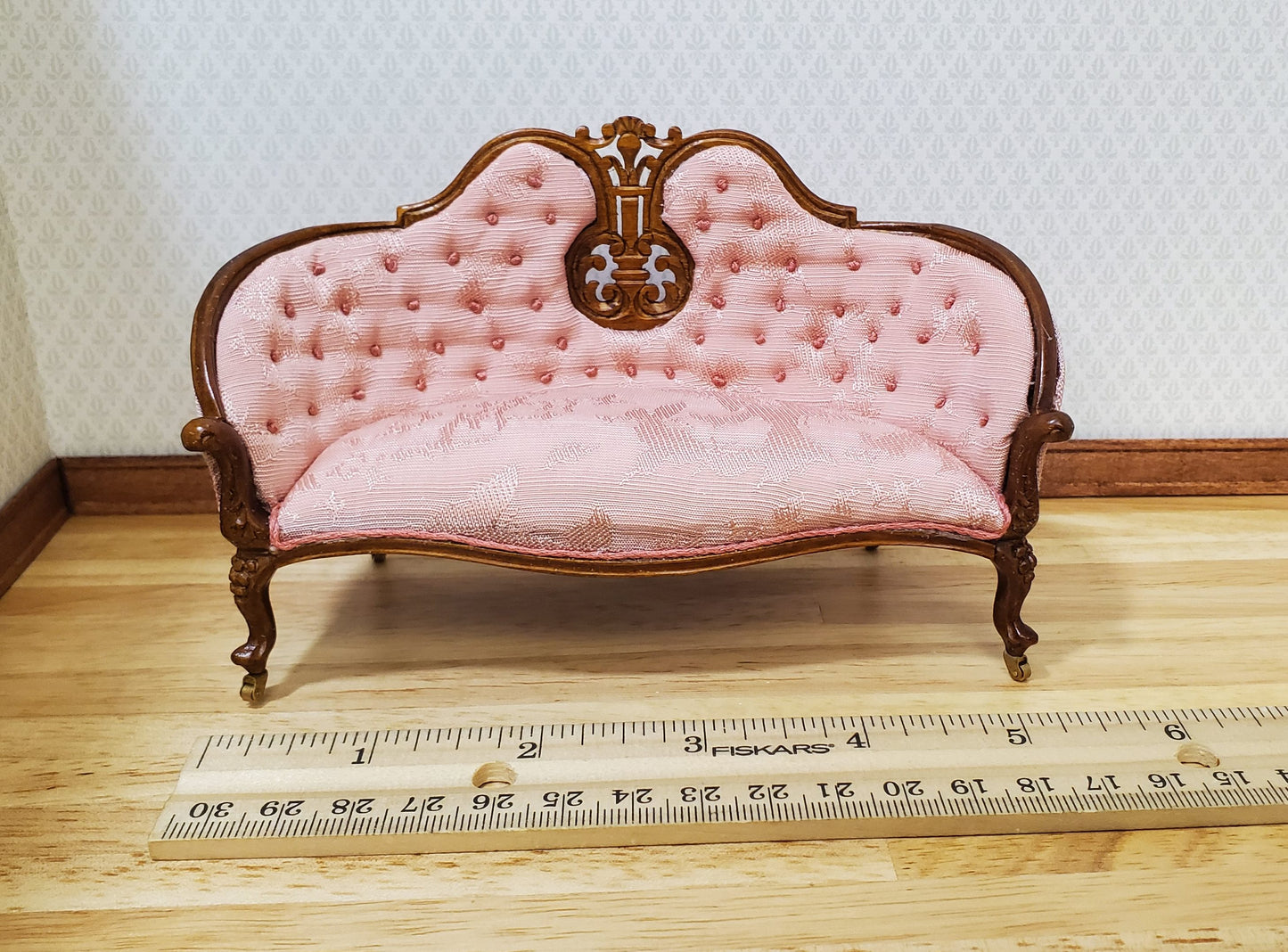 JBM Dollhouse Pink Settee Sofa Victorian Style Walnut Finish 1:12 Scale Couch