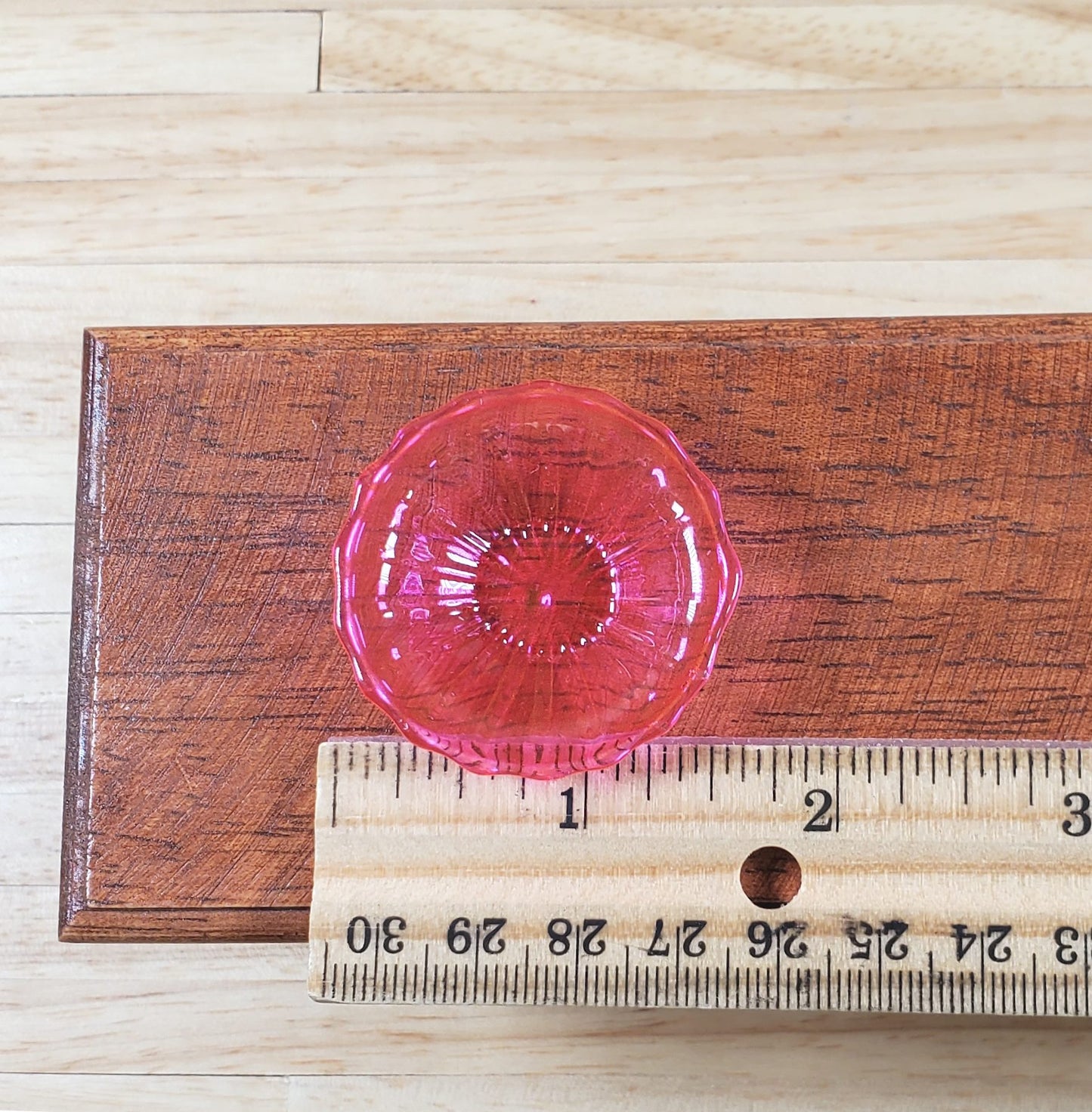 Dollhouse Bright Pink Glass Flared Platter 1:12 Scale Miniature Kitchen Decor