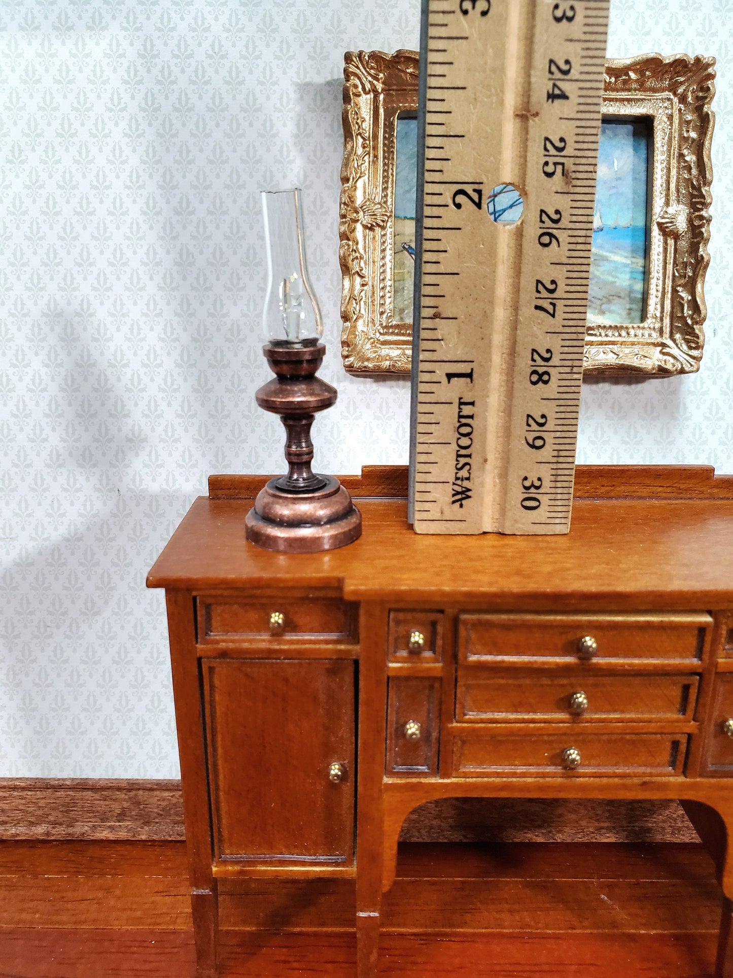 Dollhouse Battery Light Hurricane Lantern Table Lamp Bronze 1:12 Scale Miniature