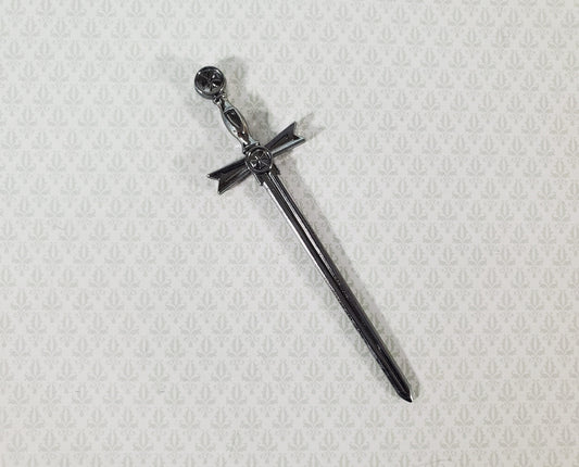 Miniature 2 Handed Sword Metal with Pewter Finish Crusader Style 1:12 Scale Weapon 9 cm