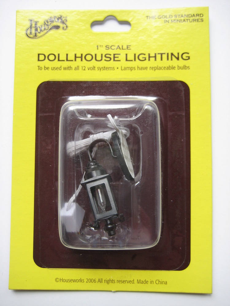 Dollhouse Miniature Black Coach Lamp Sconce 1:12 Scale 12 Volt Electric with Plug Porch Light