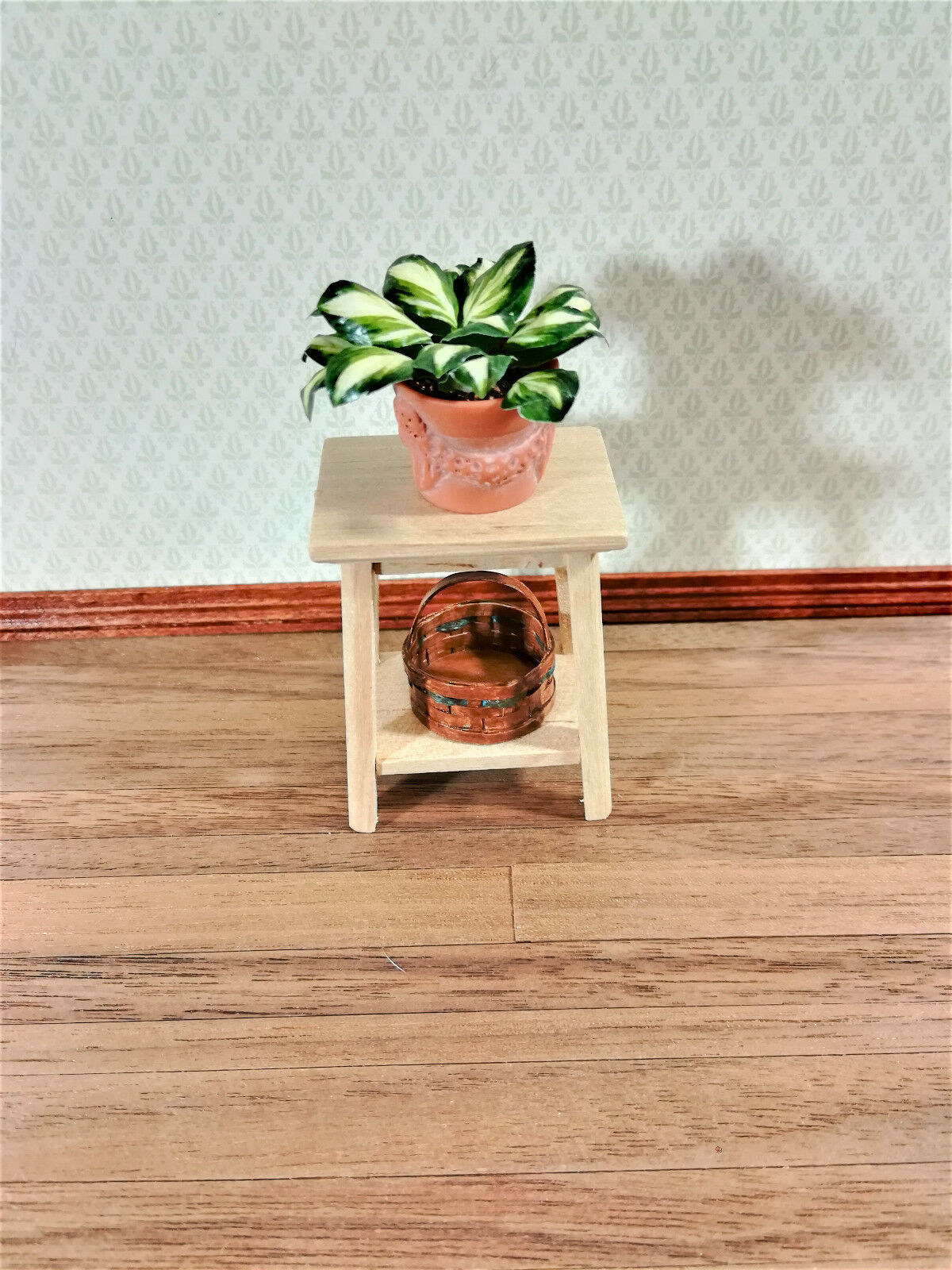 Dollhouse Miniature Unfinished Fern or Plant Stand Side Table 1:12 Scale