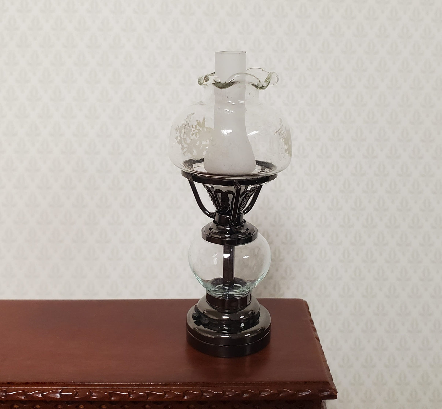 Dollhouse Light Hurricane Oil Lamp Battery Operated 1:12 Scale Chrome Black