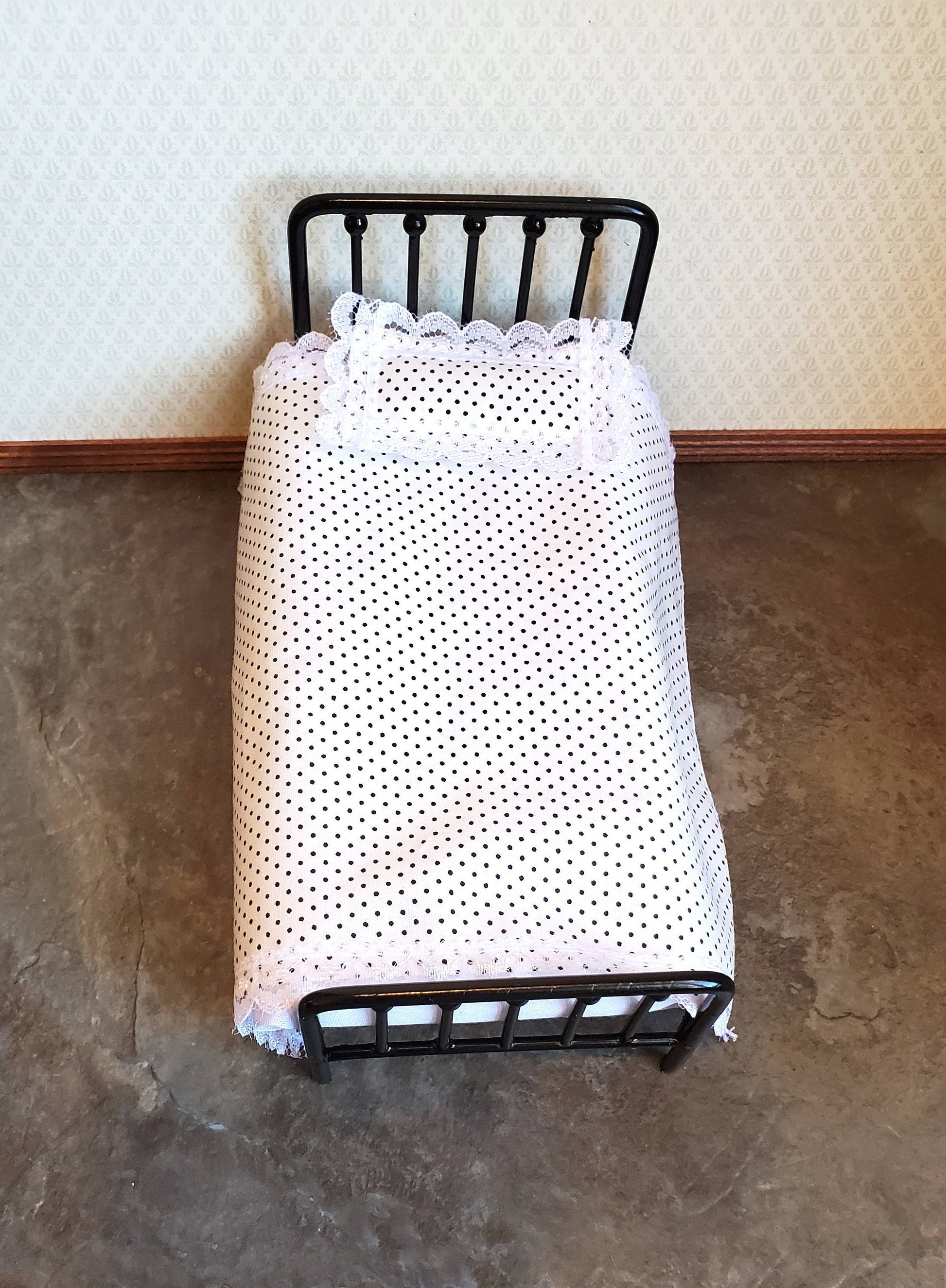 Dollhouse Miniature Bed Black Metal with Mattress Pillow Blanket 1:12 Scale Furniture