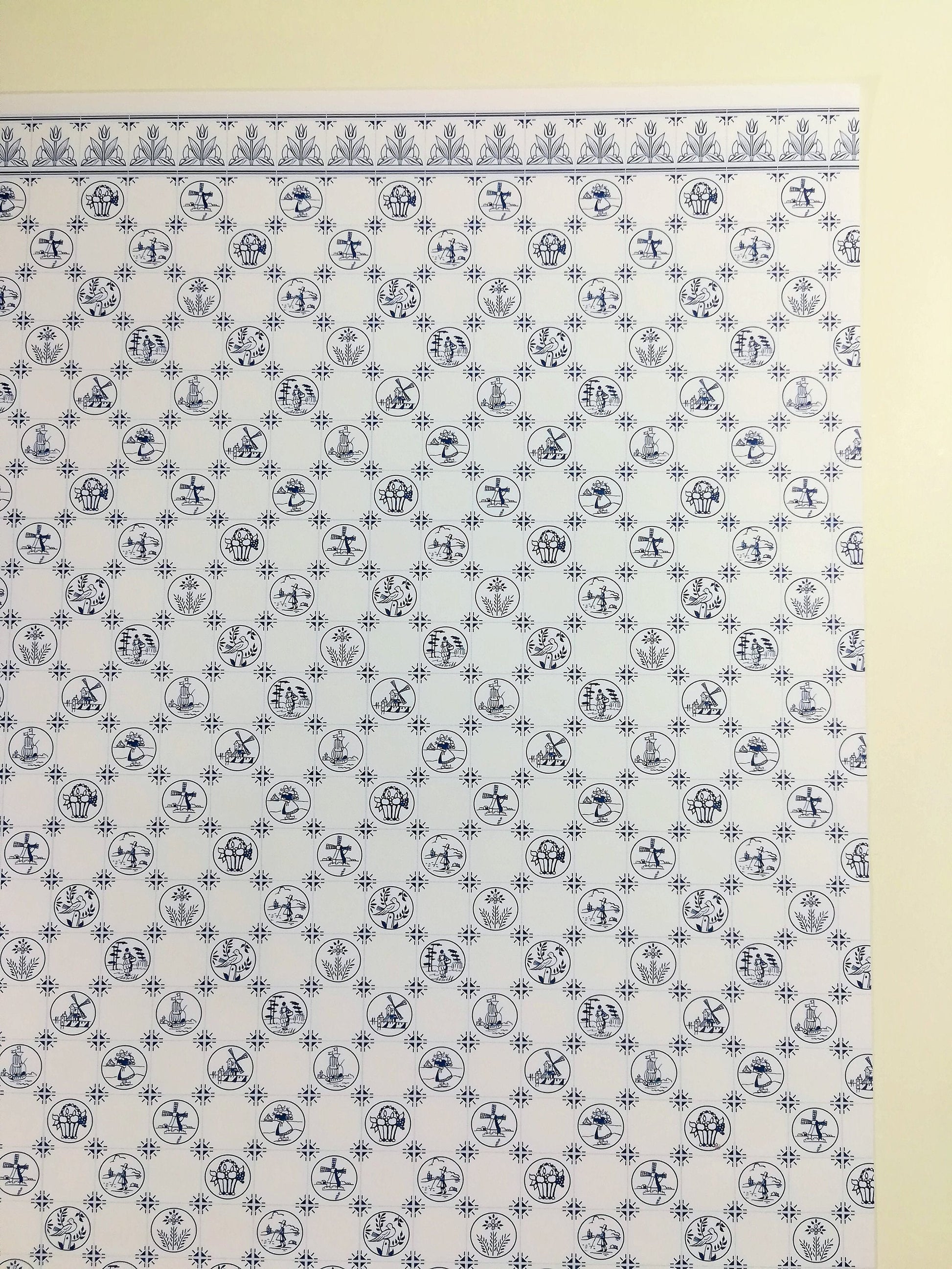 Dollhouse Wallpaper Kitchen "Dutch Tile" Delft Style 1:12 Scale Blue & White Tulip Border