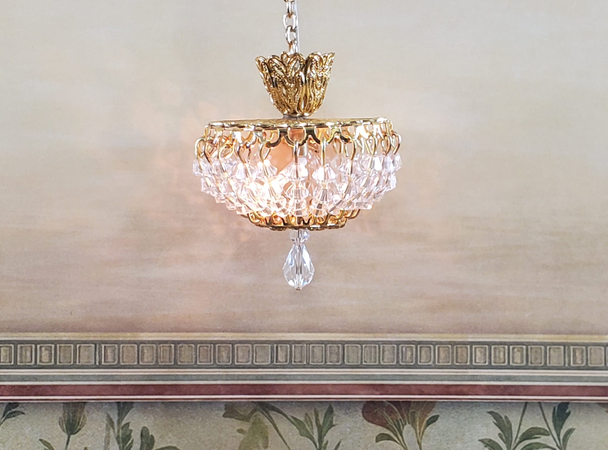 Dollhouse Ceiling Light Real Glass Crystals Low Profile 12 Volt 1:12 Scale Miniature