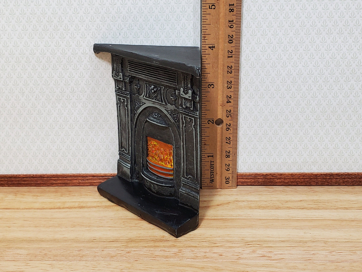 Dollhouse Corner Fireplace with Fire Black Resin 1:12 Scale Miniature Furniture