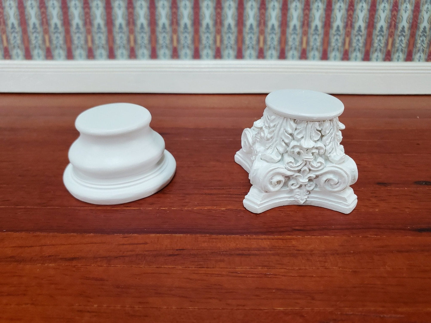 Dollhouse Athens Corinthian Capital & Base for Column or Pillar Large Cast Resin by Falcon A3690 - Miniature Crush