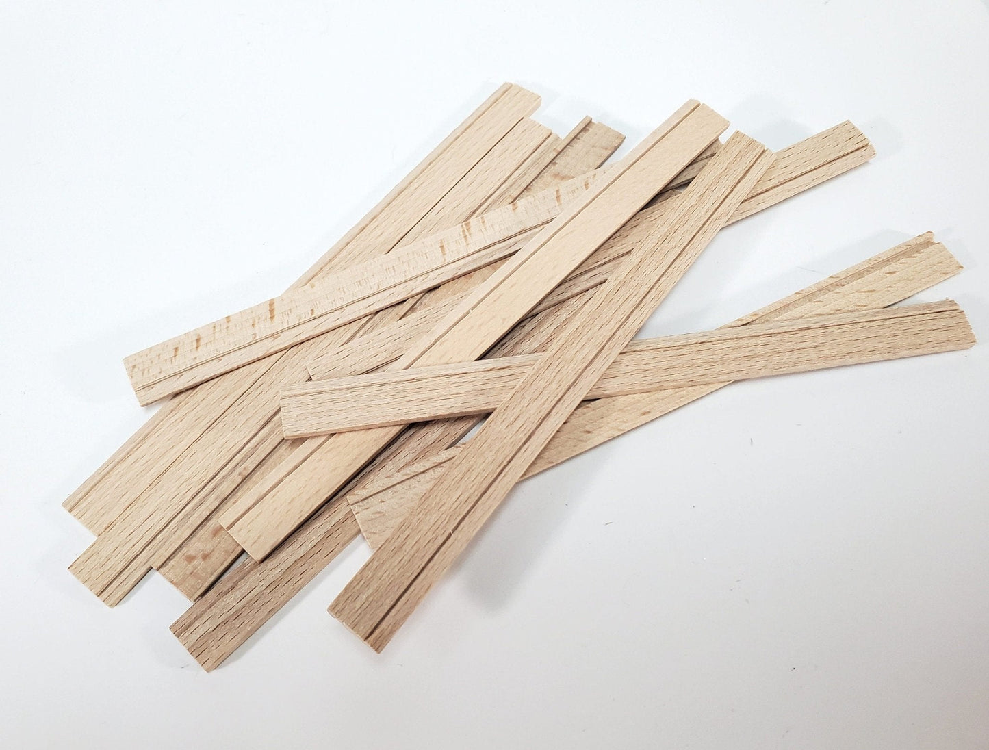 Dollhouse Baseboard Trim or Molding 10 Short Pieces 1/2" wide x 6" 1:12 Scale Miniature - Miniature Crush