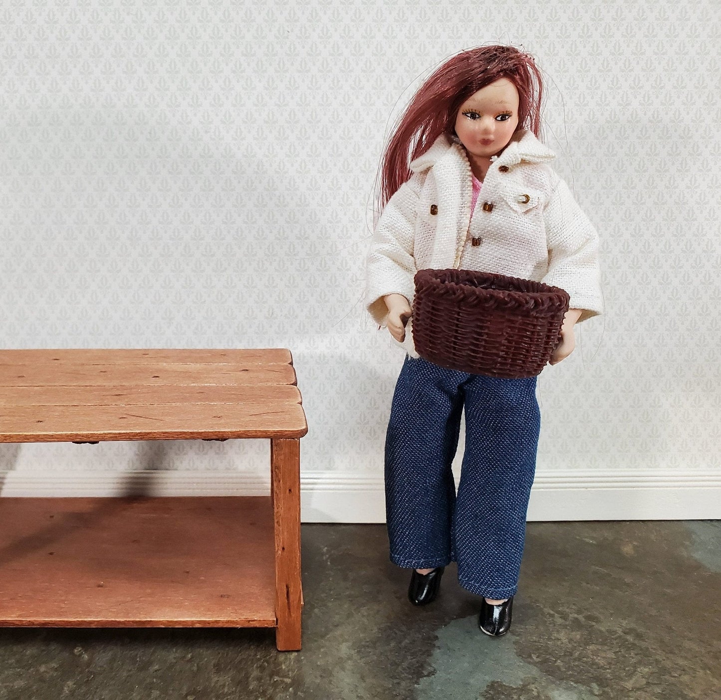Dollhouse Basket Large Round Brown Detailed 1:12 Scale Miniature - Miniature Crush