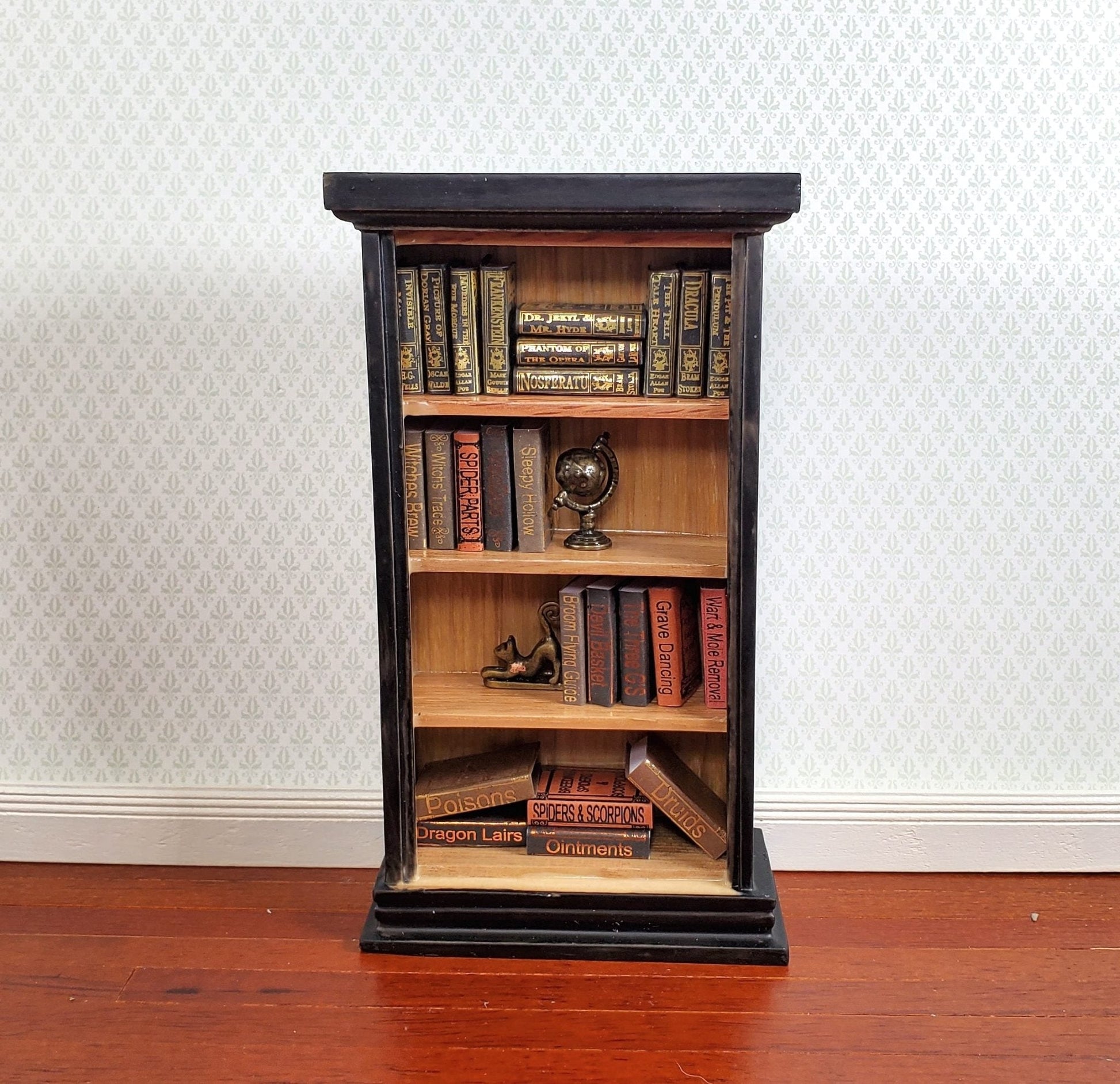 Dollhouse Book Set x5 Wizard Reference 1:12 Scale Miniatures (blank inside) - Miniature Crush