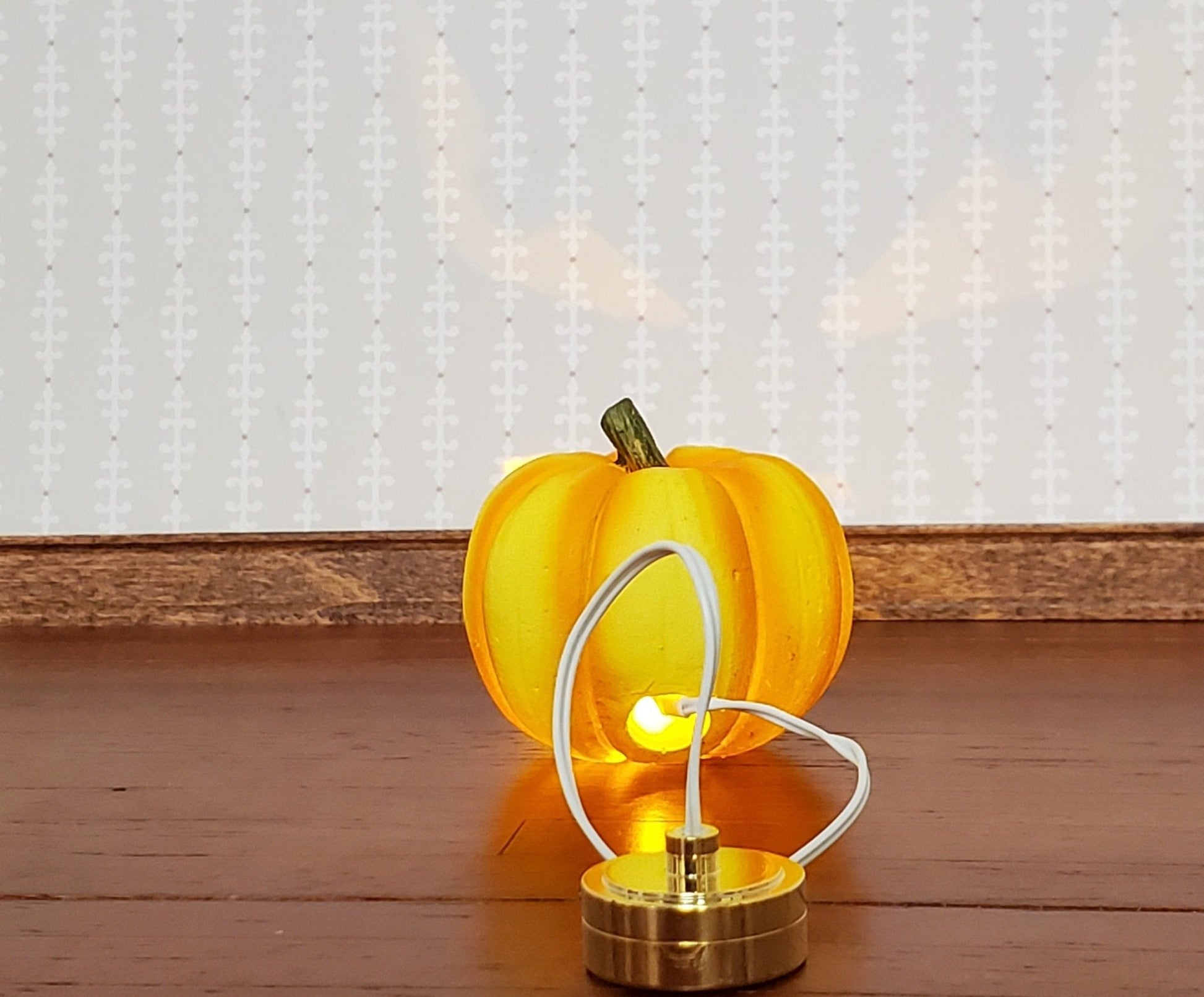 Dollhouse Carved Pumpkin for Halloween Decor 1:12 Scale Miniature Hole for Light - Miniature Crush