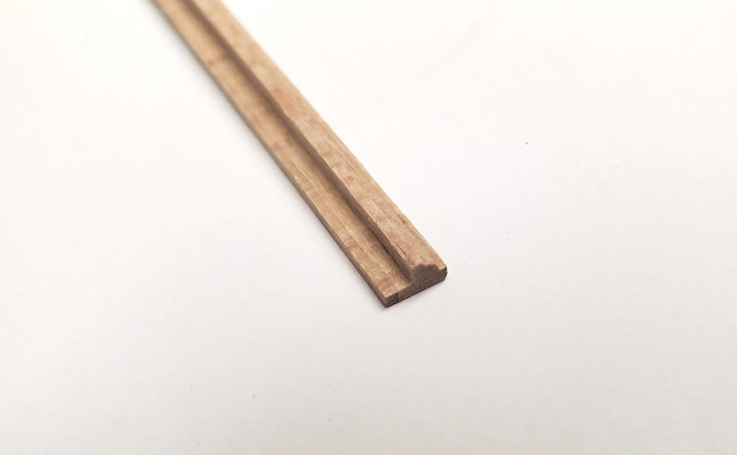 Dollhouse Chair Rail or Picture Frame Molding Trim 1/4" wide x 18" long 1:12 Scale - Miniature Crush