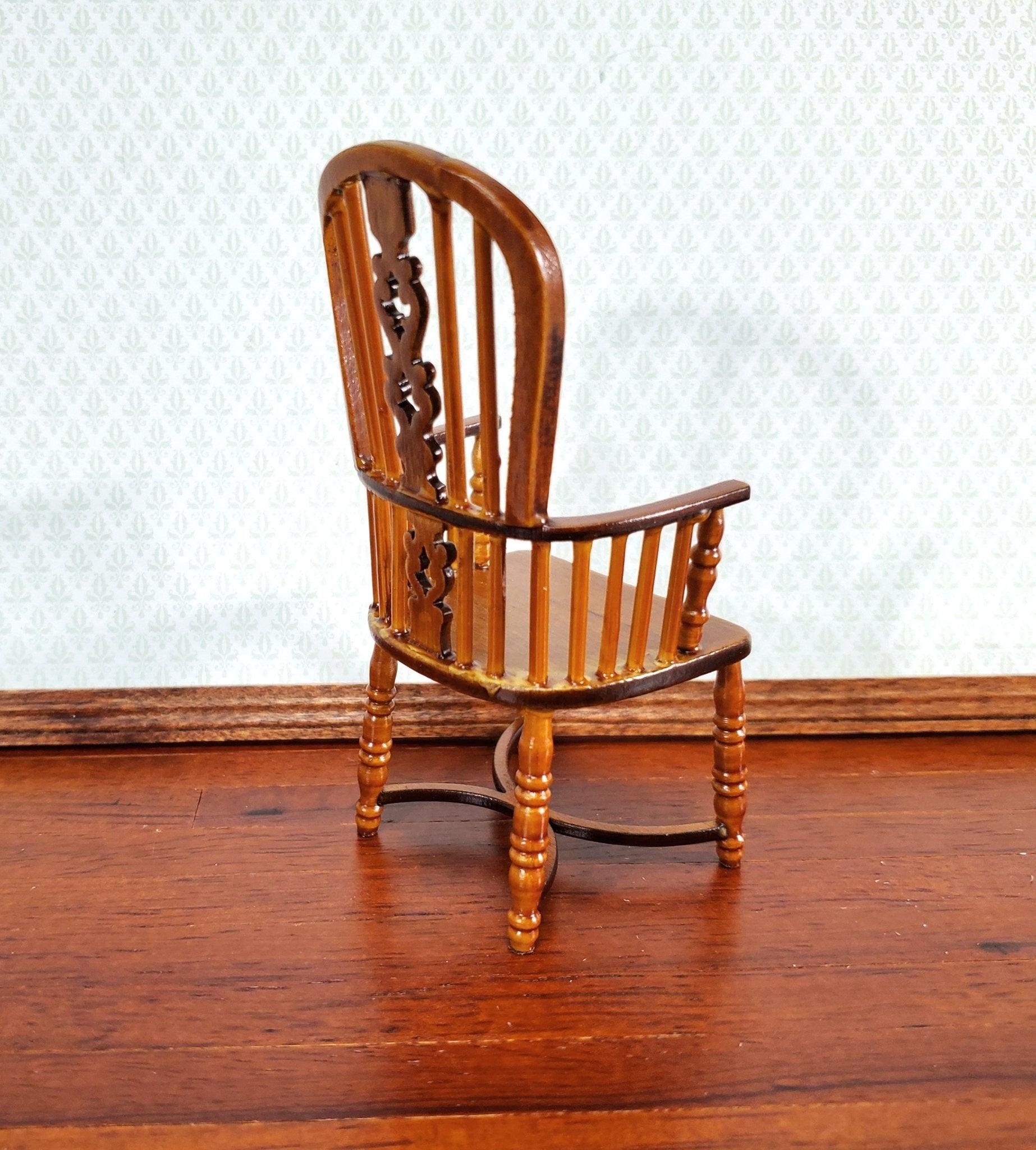 Dollhouse Chair Windsor Fiddleback Walnut Finish Wood 1:12 Miniature Furniture - Miniature Crush