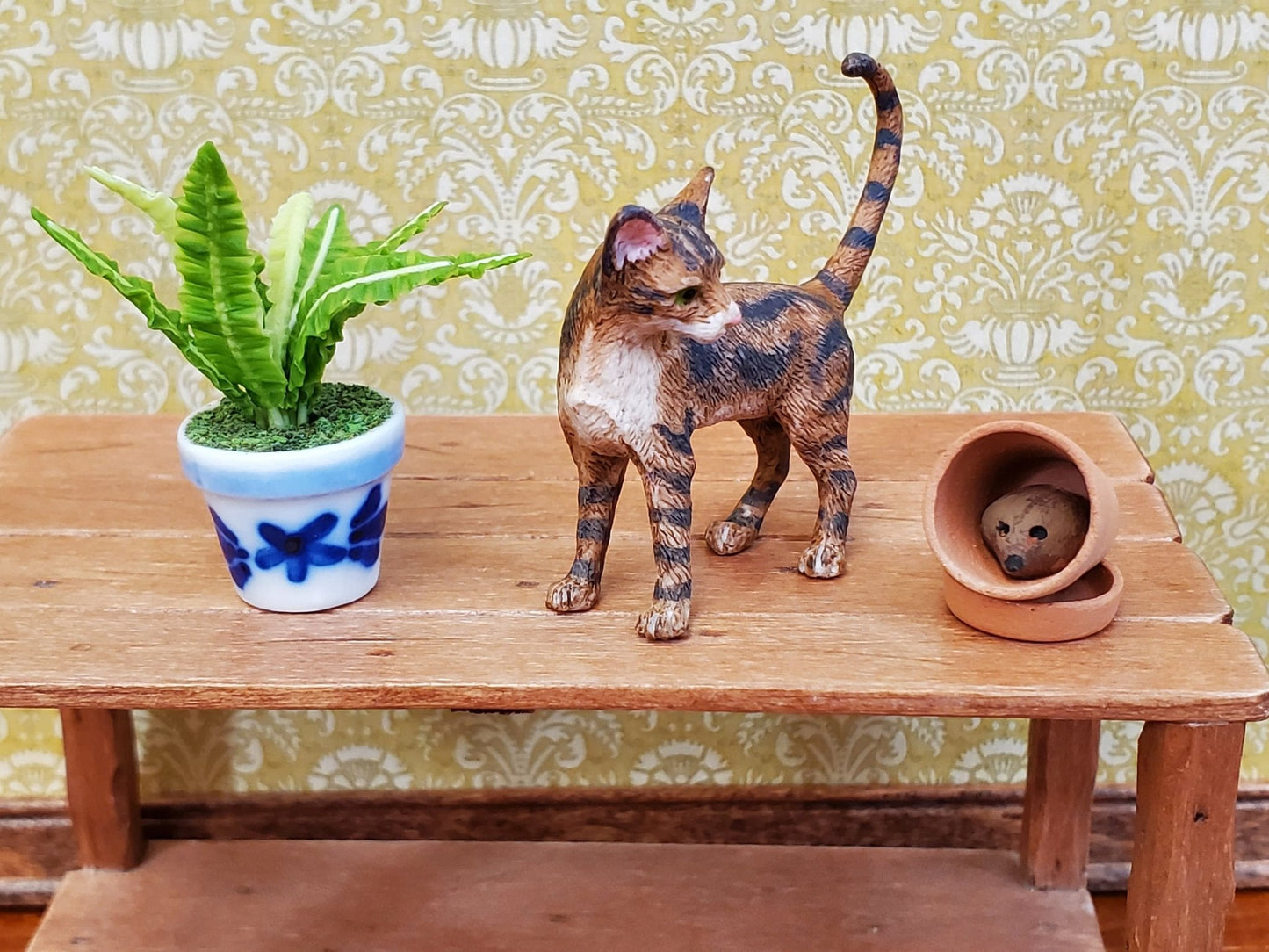 Dollhouse Clay Pot with Hedgehog Inside Garden Planter Terra Cotta 1:12 Scale Miniature - Miniature Crush