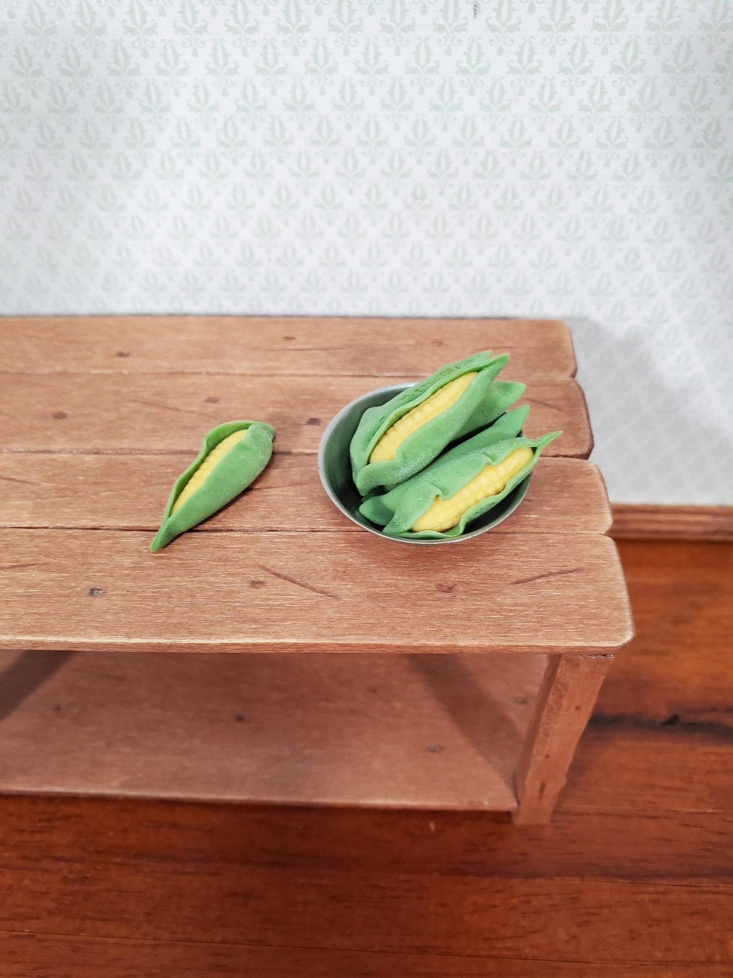 Dollhouse Corn on the Cob 6 Pieces 1:12 Scale Food Kitchen Falcon Miniatures - Miniature Crush