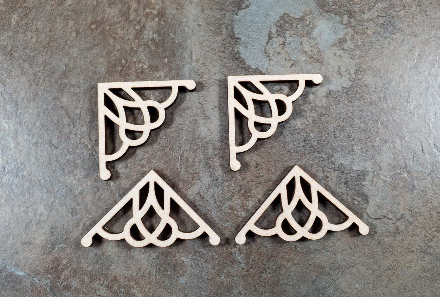 Dollhouse Corner Brackets or Apex Trim Decorative Pieces x4 1:12 Scale Miniature - Miniature Crush