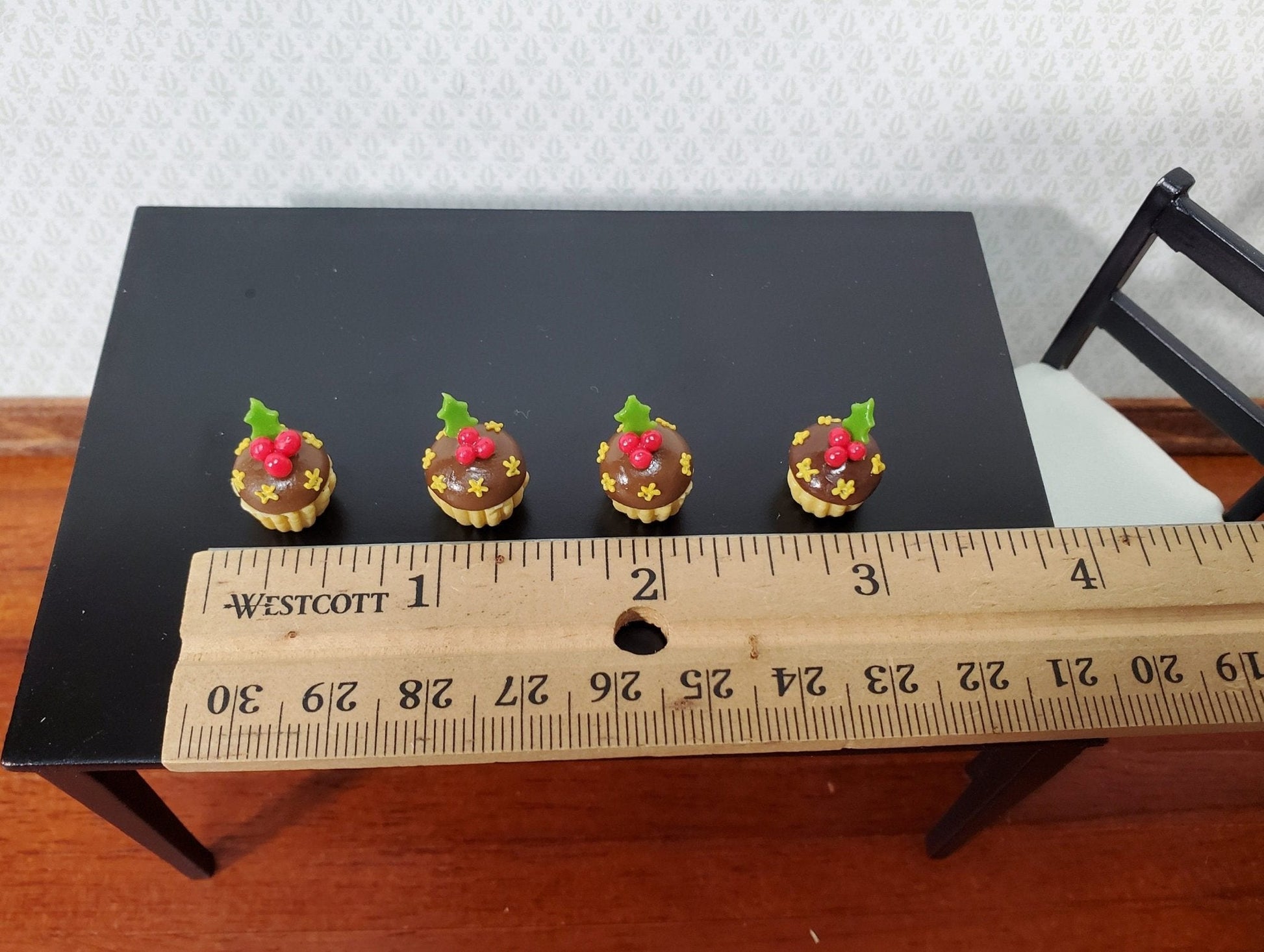 Dollhouse Cupcakes or Cakes Christmas Holiday Set of 4 Use in 1:12 or 1/6 Scale Miniatures - Miniature Crush