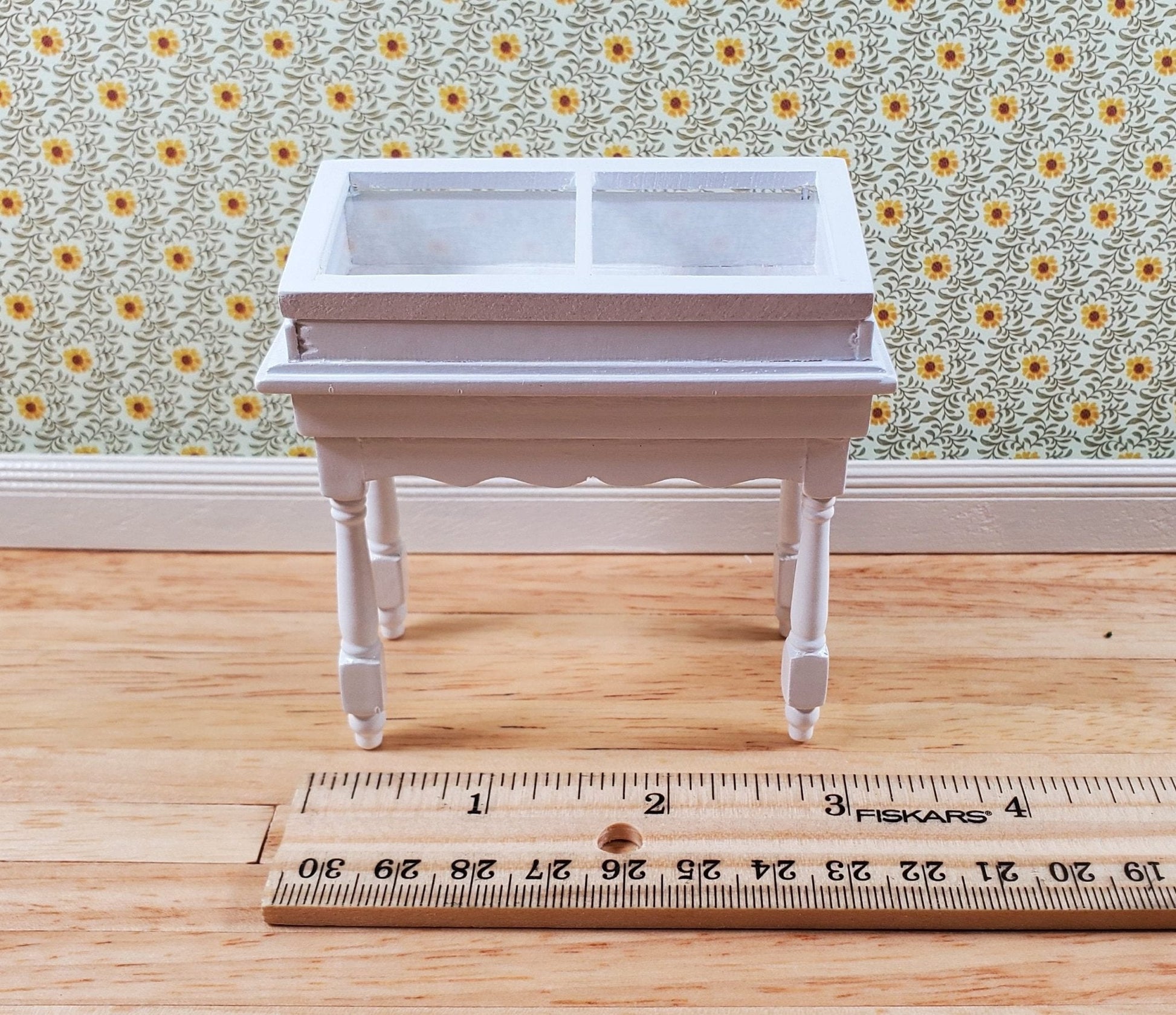 Dollhouse Curio Table Display Cabinet Lifting Top White 1:12 Scale Furniture - Miniature Crush